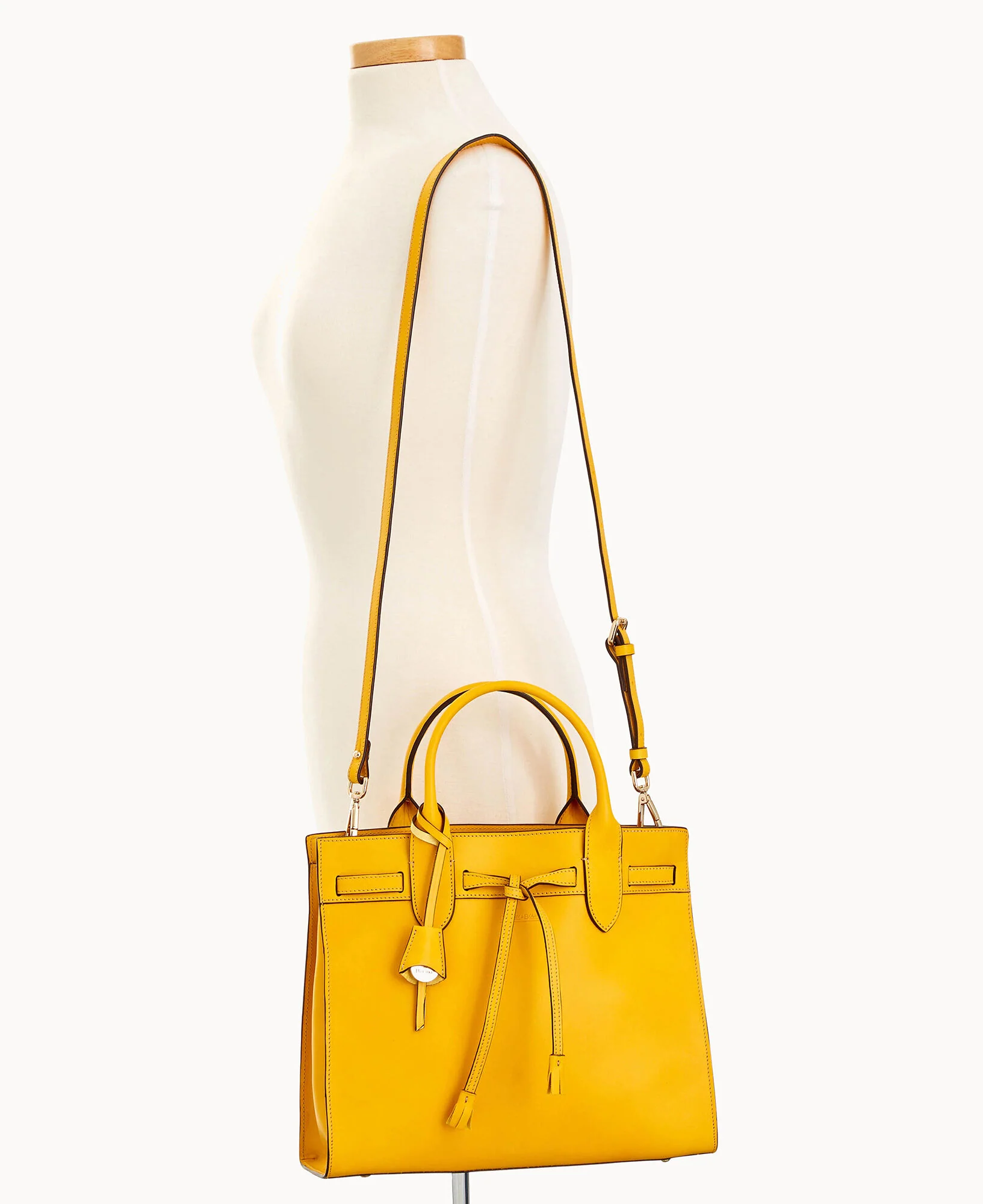 Alto Tassel Tote - Image 18