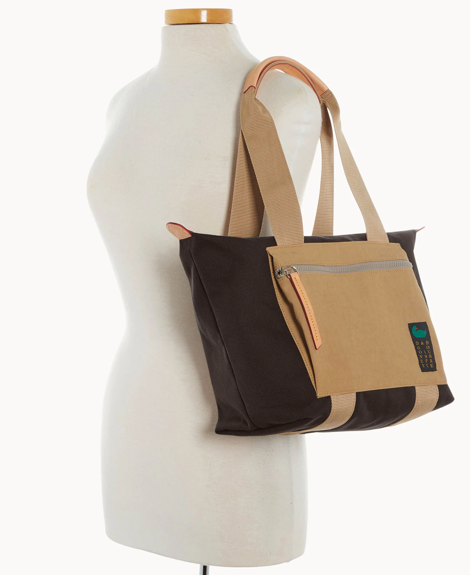 Canvas Carryall 28 with Pocket - Image 45