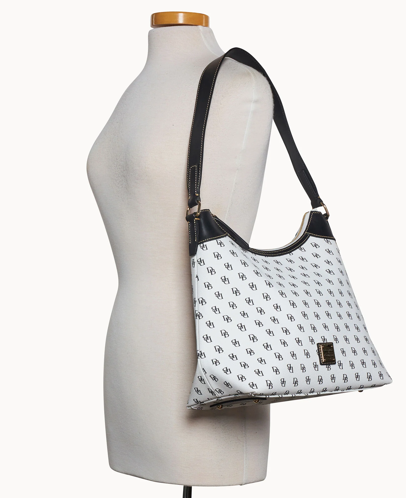 Gretta Hobo - Image 20