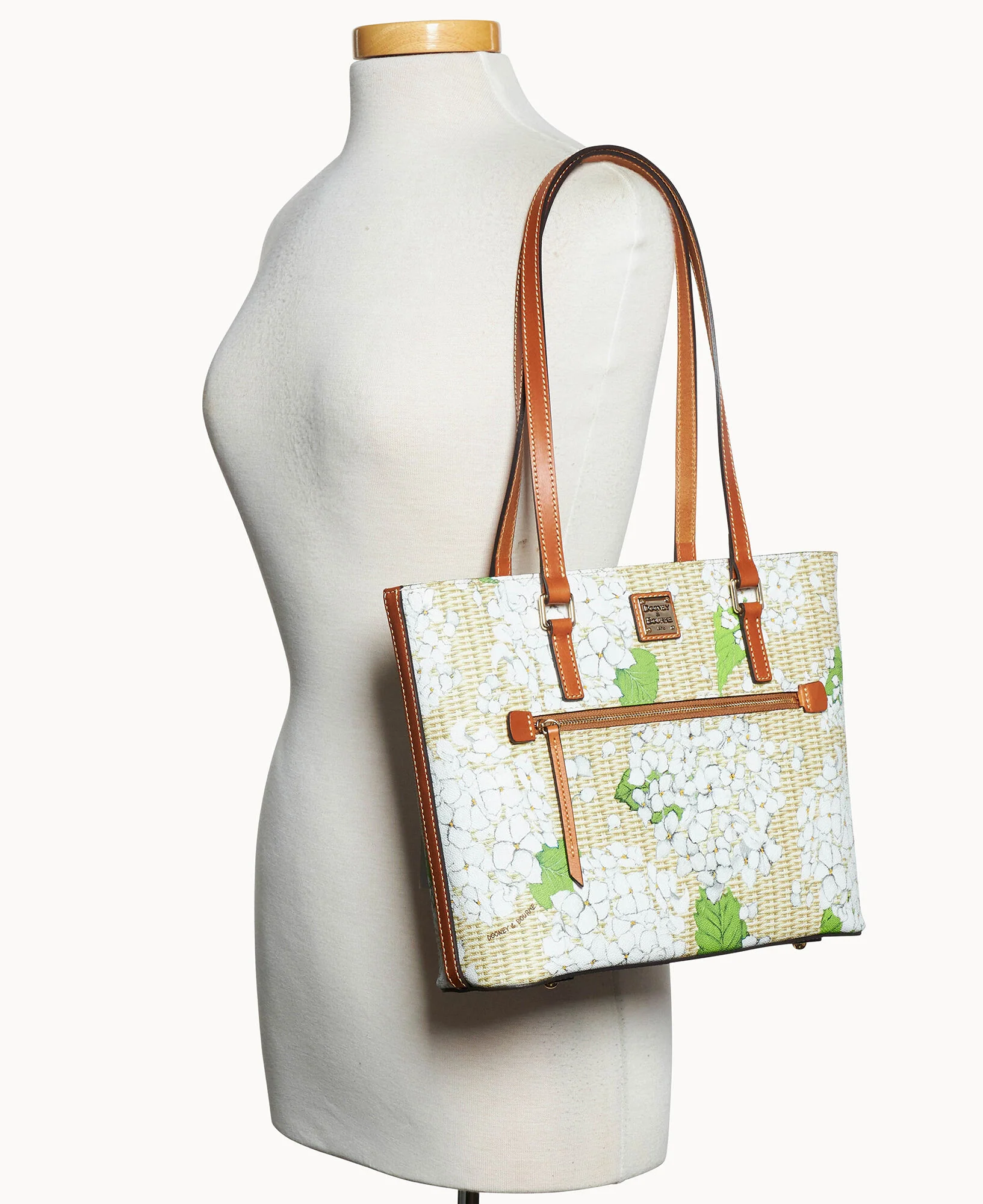Hydrangea Basketweave Shopper - Image 12