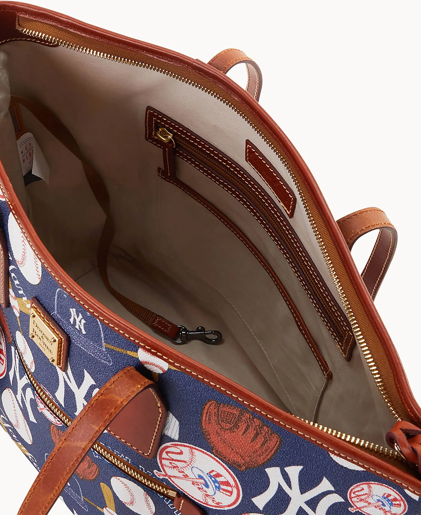 MLB Yankees Zip Tote - Image 3