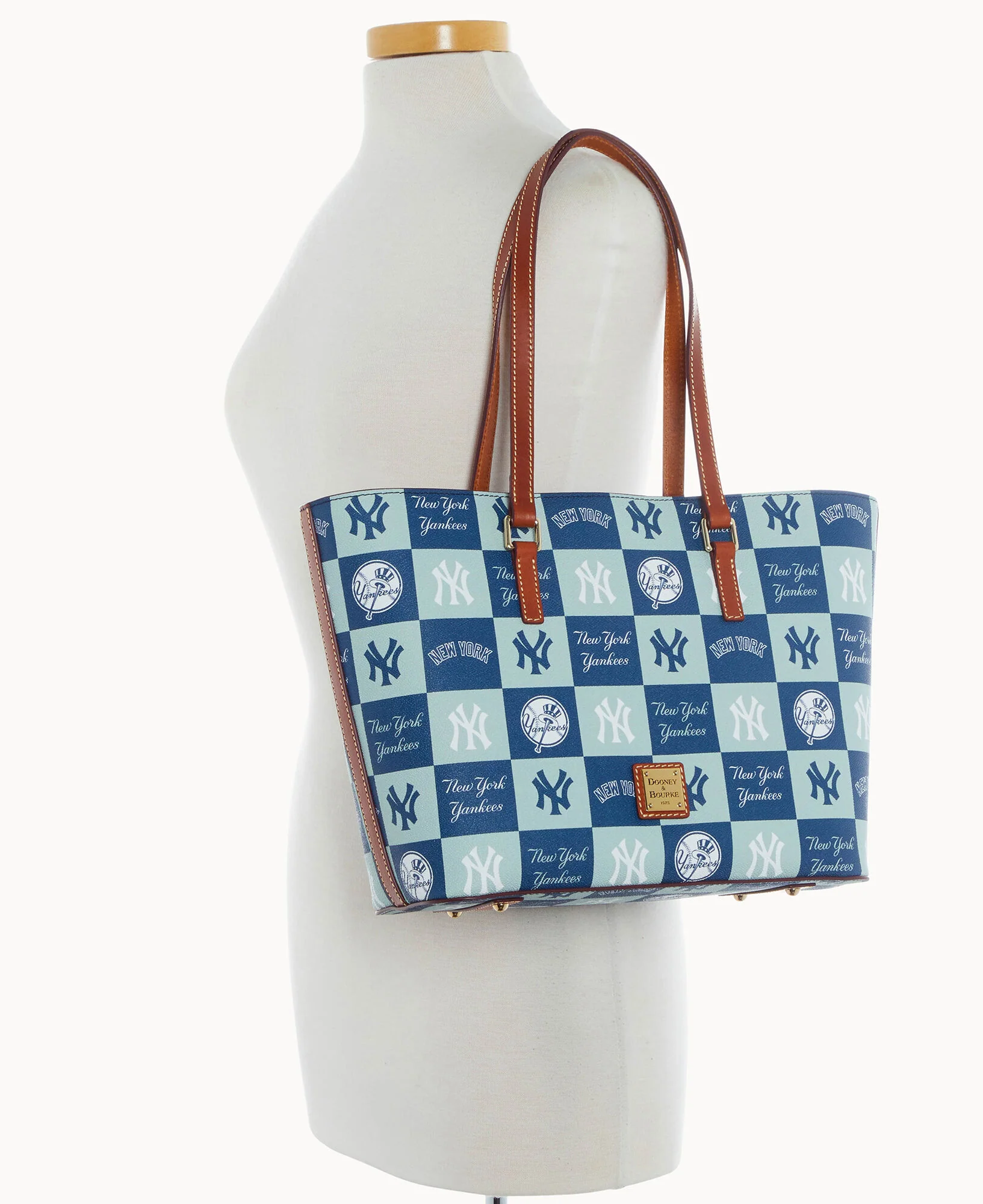 MLB Yankees Zip Tote - Image 5