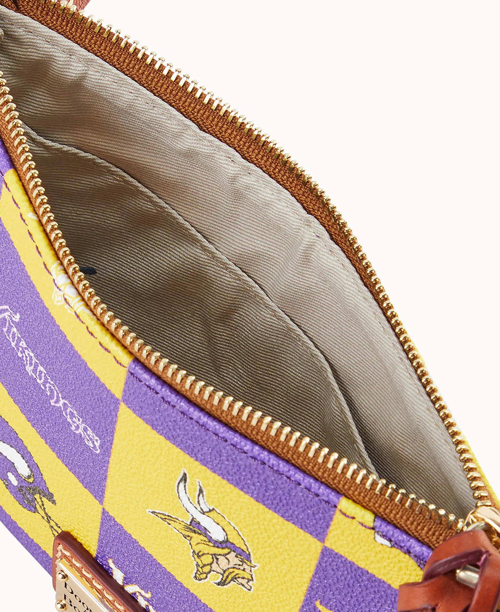 NFL Vikings Top Zip Crossbody - Image 3