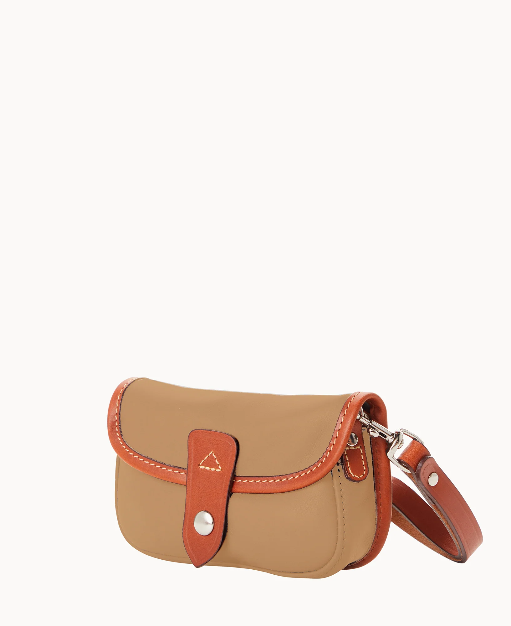 Oncour Elba Flap Wristlet - Image 70