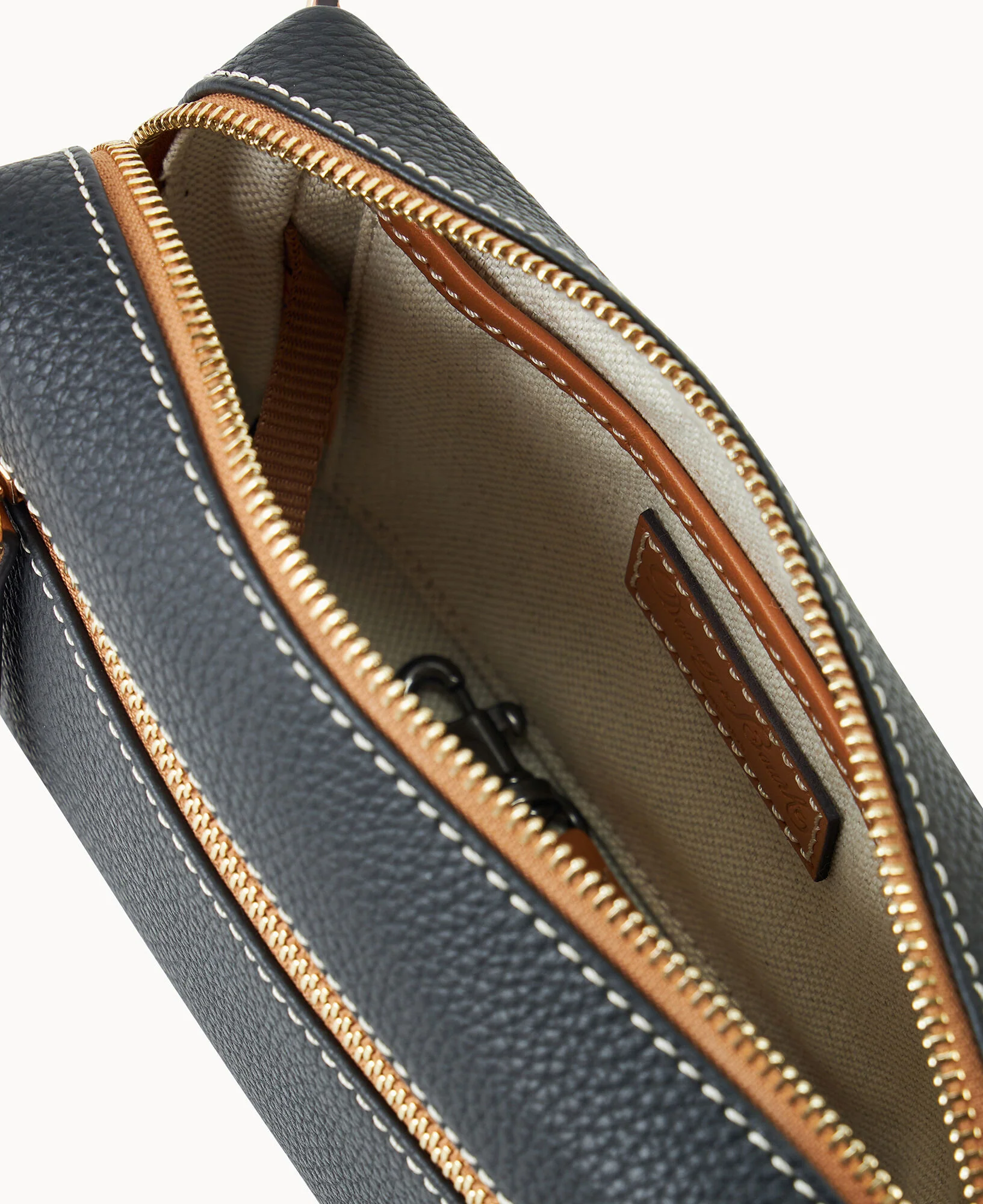 Pebble Grain Camera Crossbody 20 - Image 8
