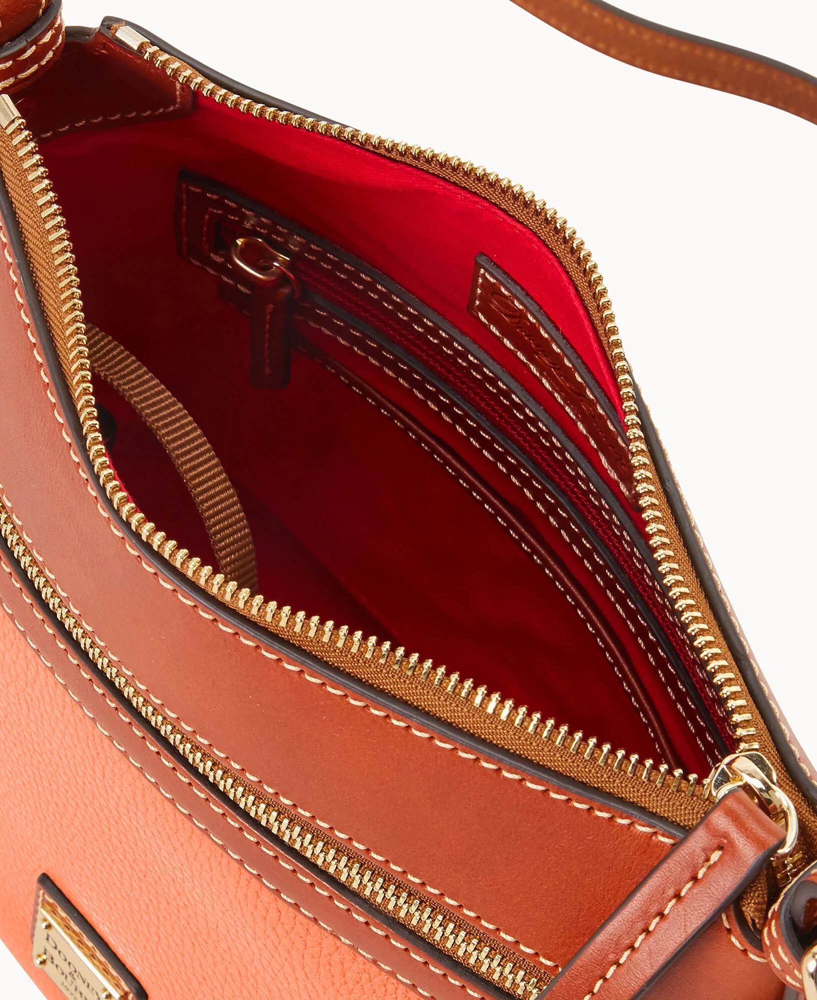 Pebble Grain Crossbody 25 - Image 3