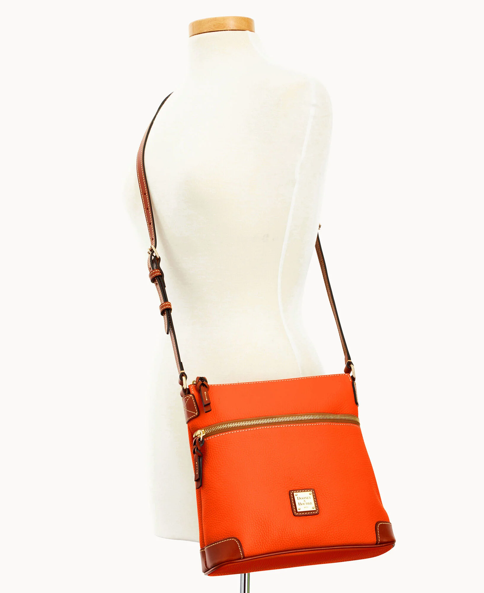 Pebble Grain Crossbody - Image 107