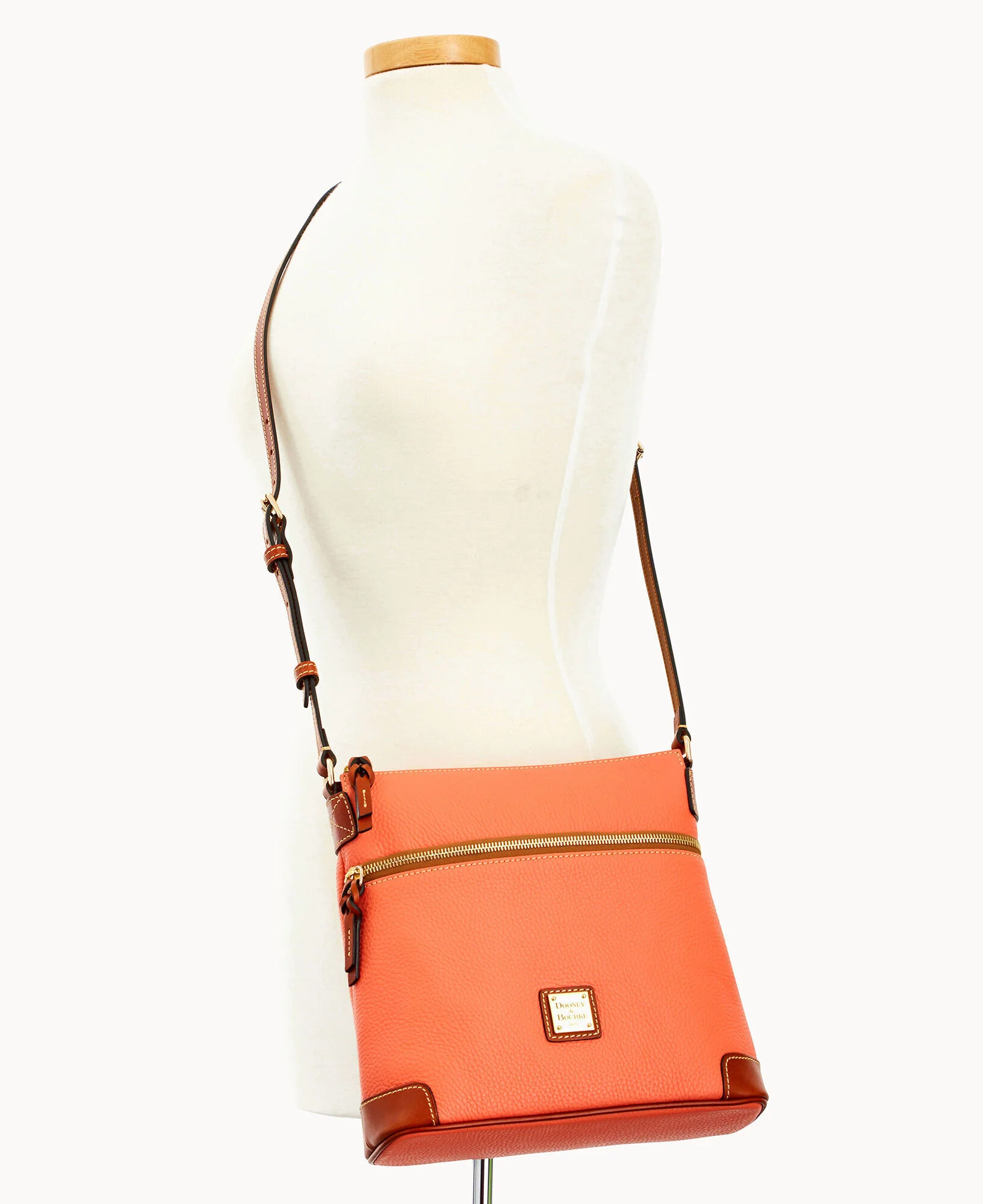 Pebble Grain Crossbody - Image 34