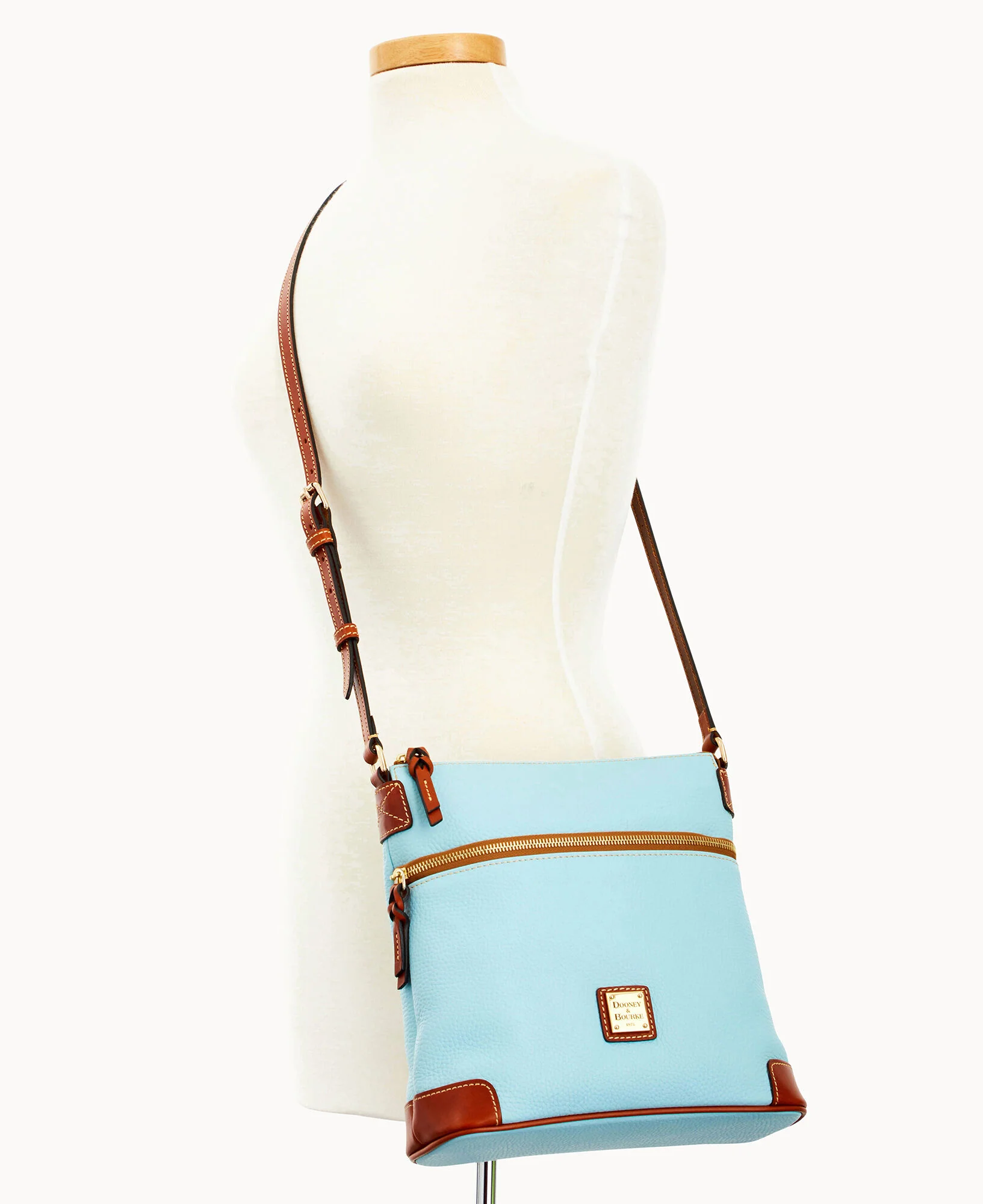 Pebble Grain Crossbody - Image 64