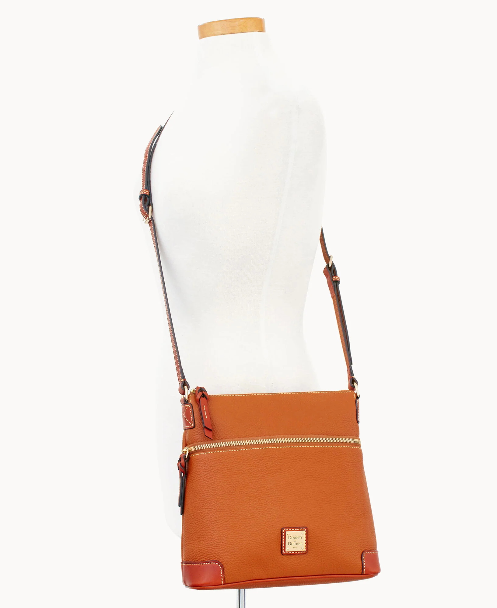 Pebble Grain Crossbody - Image 97
