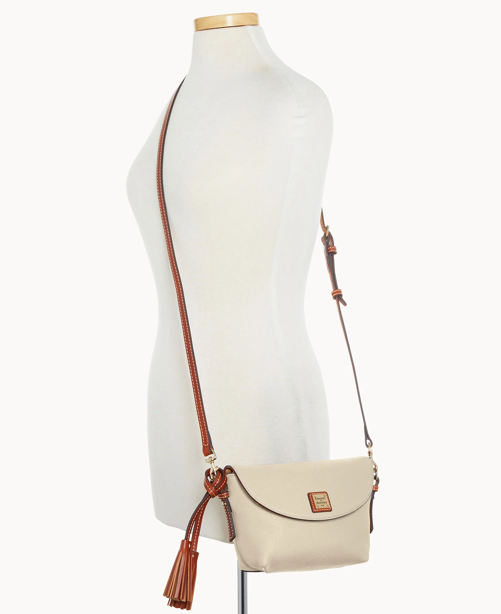 Pebble Grain Crossbody Saddle Bag - Image 40