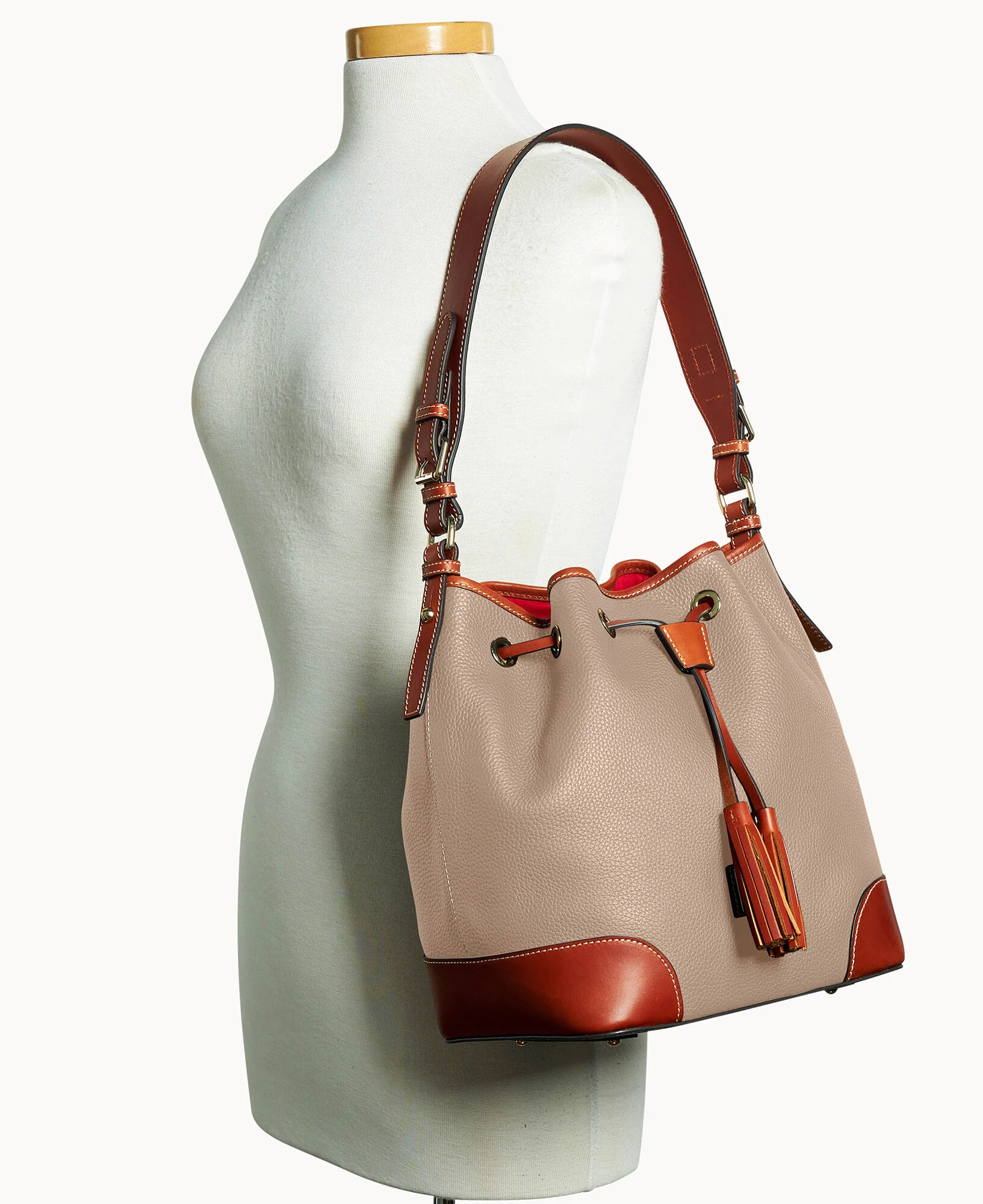 Pebble Grain Drawstring - Image 44