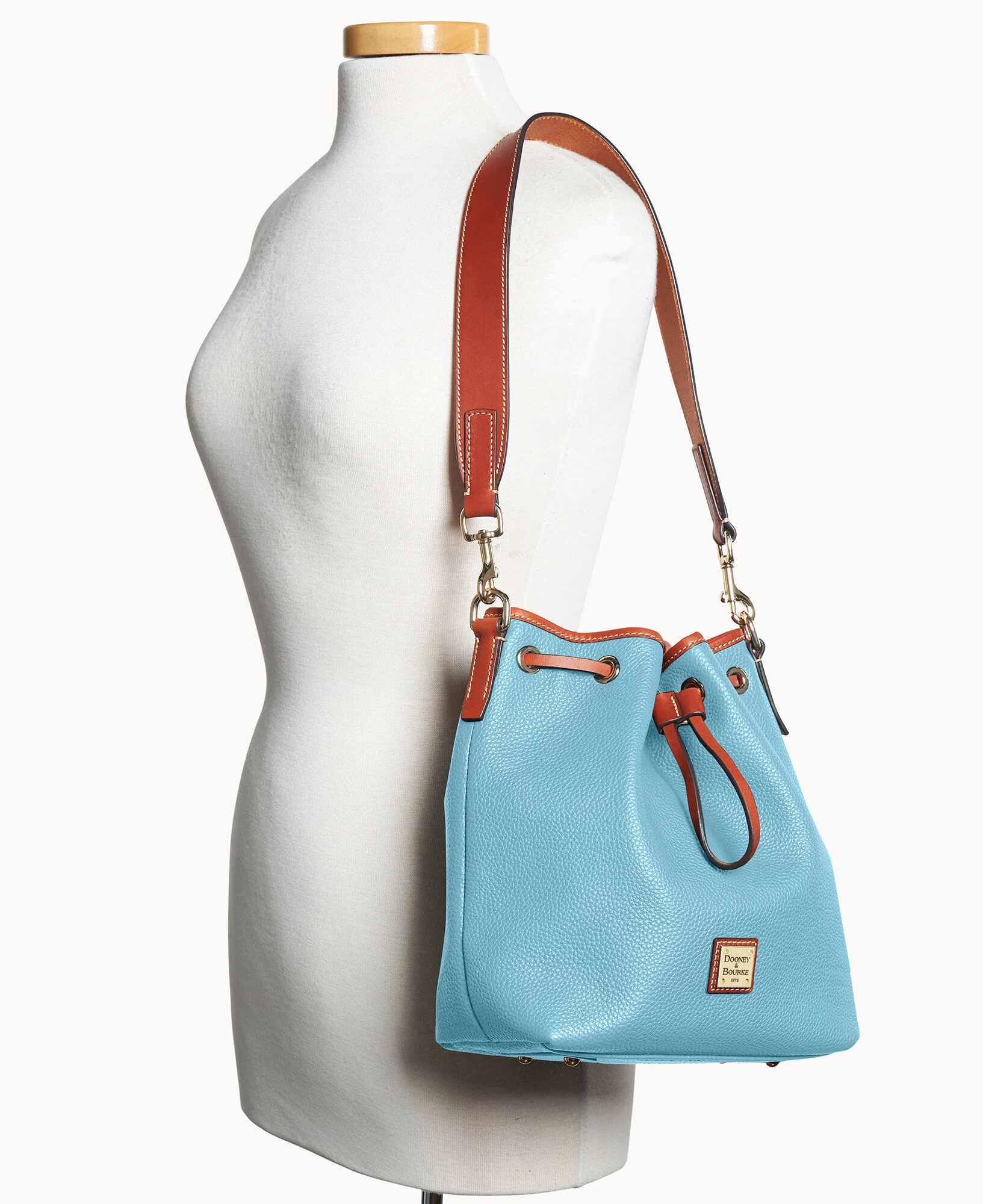 Pebble Grain Drawstring - Image 40