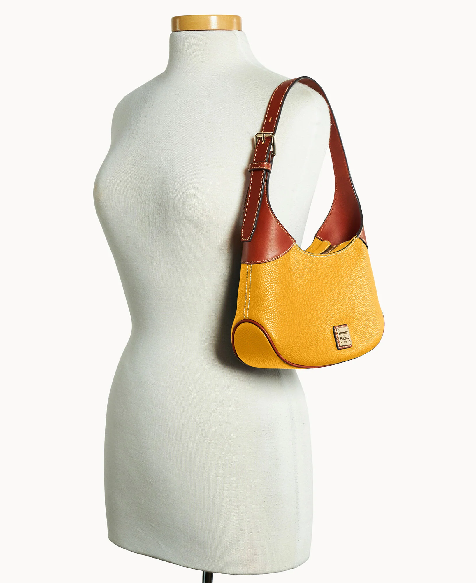Pebble Grain Hobo - Image 33
