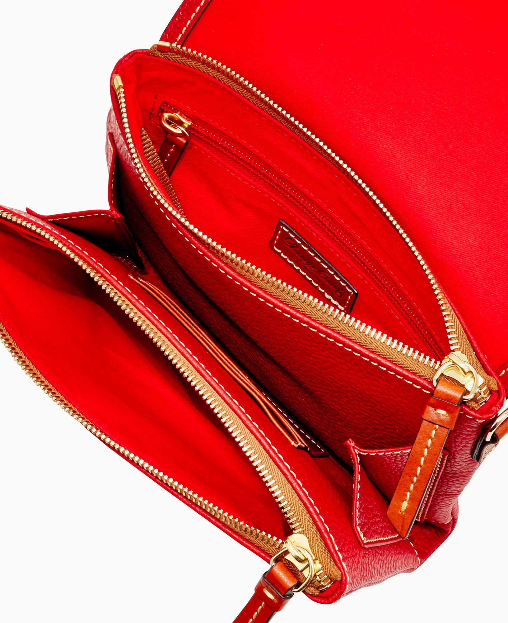 Pebble Grain Hunter Crossbody - Image 31