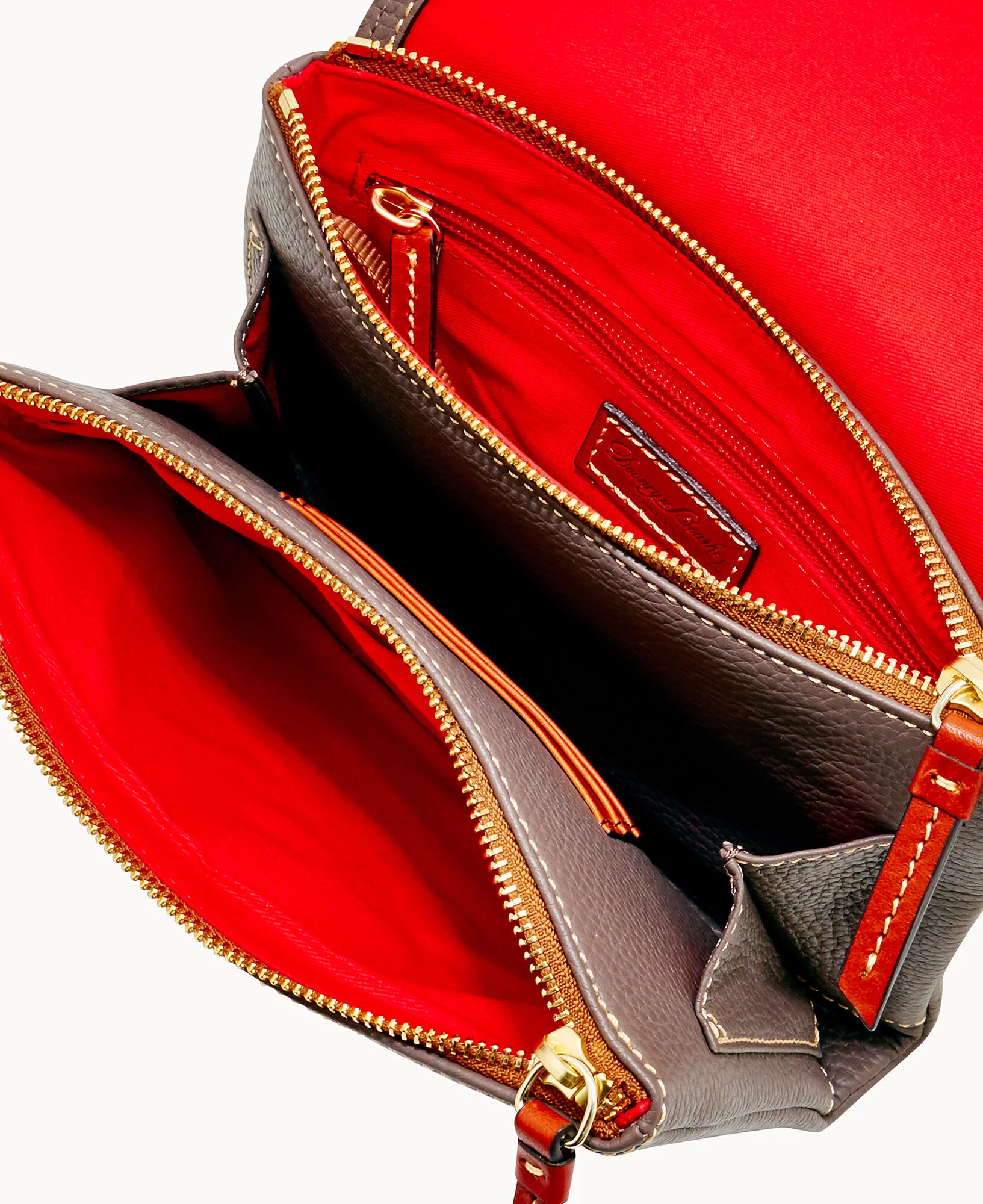 Pebble Grain Hunter Crossbody - Image 60