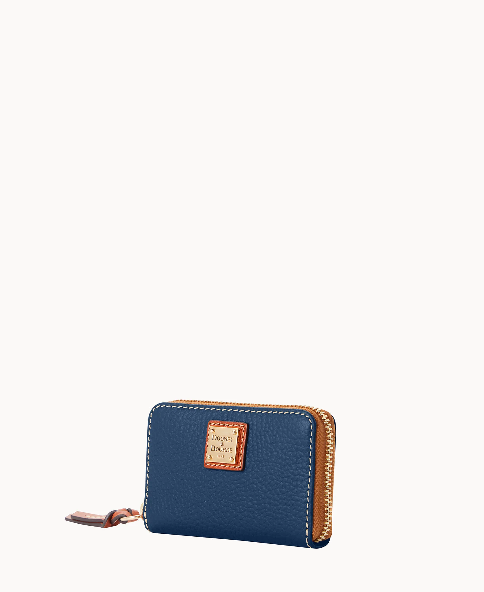 Pebble Grain Large Zip Around Credit Card Case - Image 2