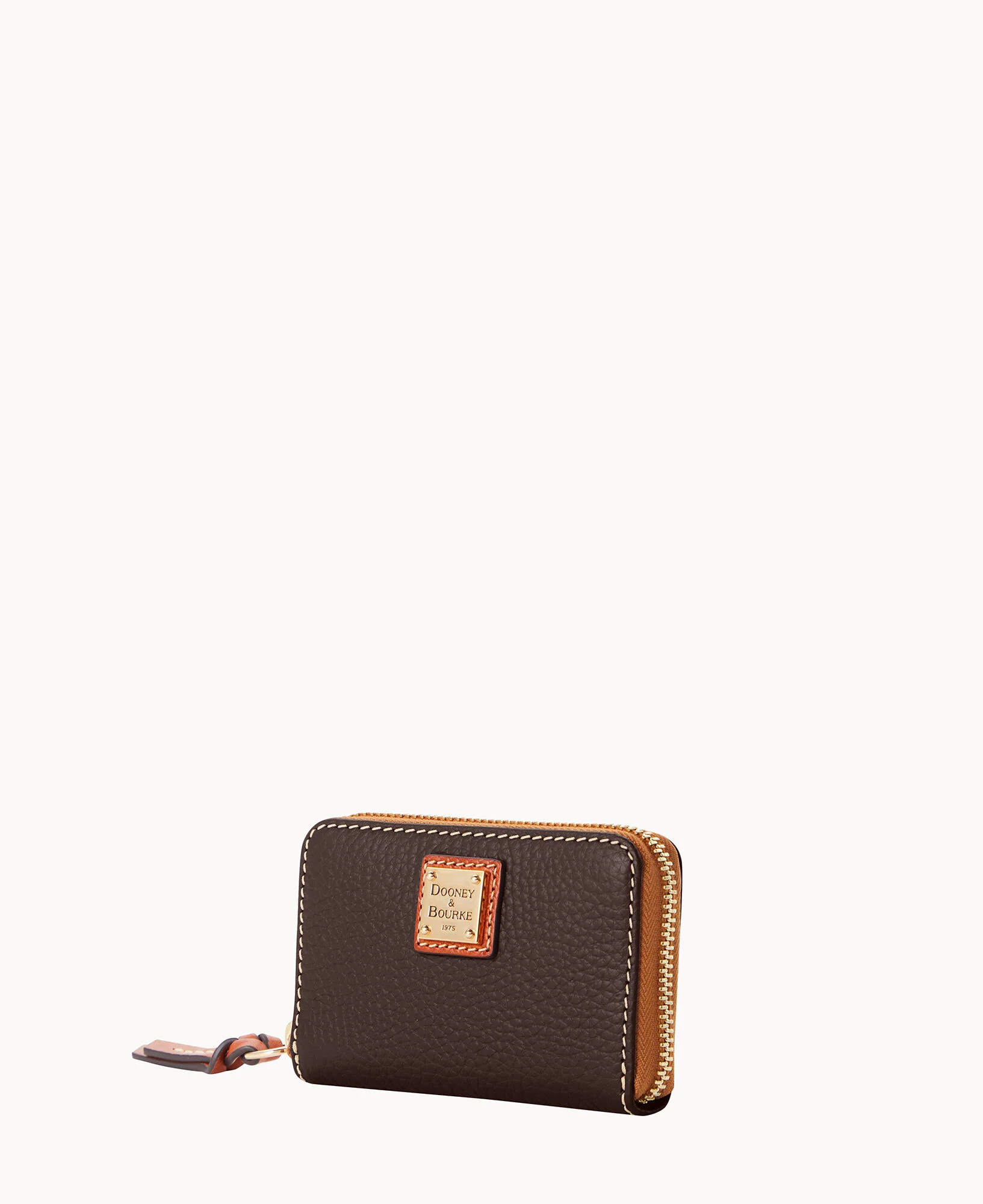 Pebble Grain Large Zip Around Credit Card Case - Image 44