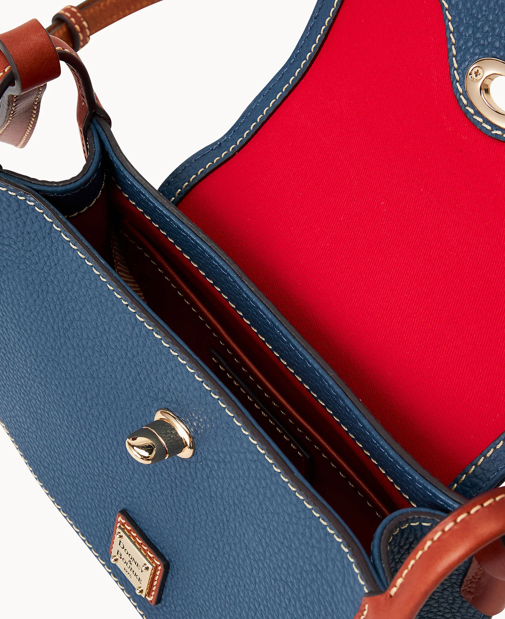 Pebble Grain Pinky Bag - Image 23