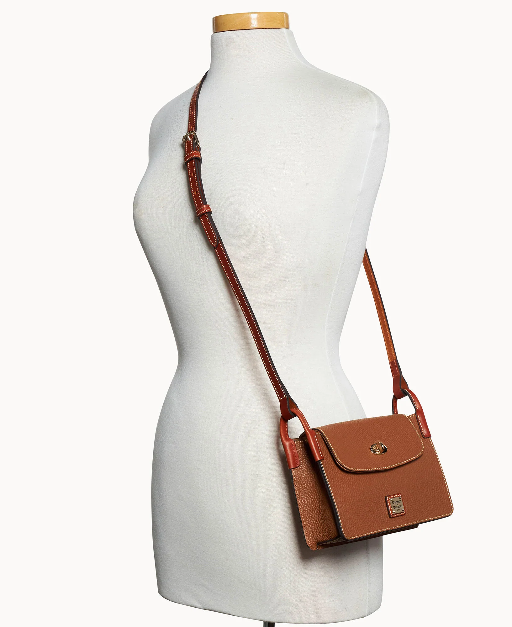 Pebble Grain Pinky Bag - Image 30