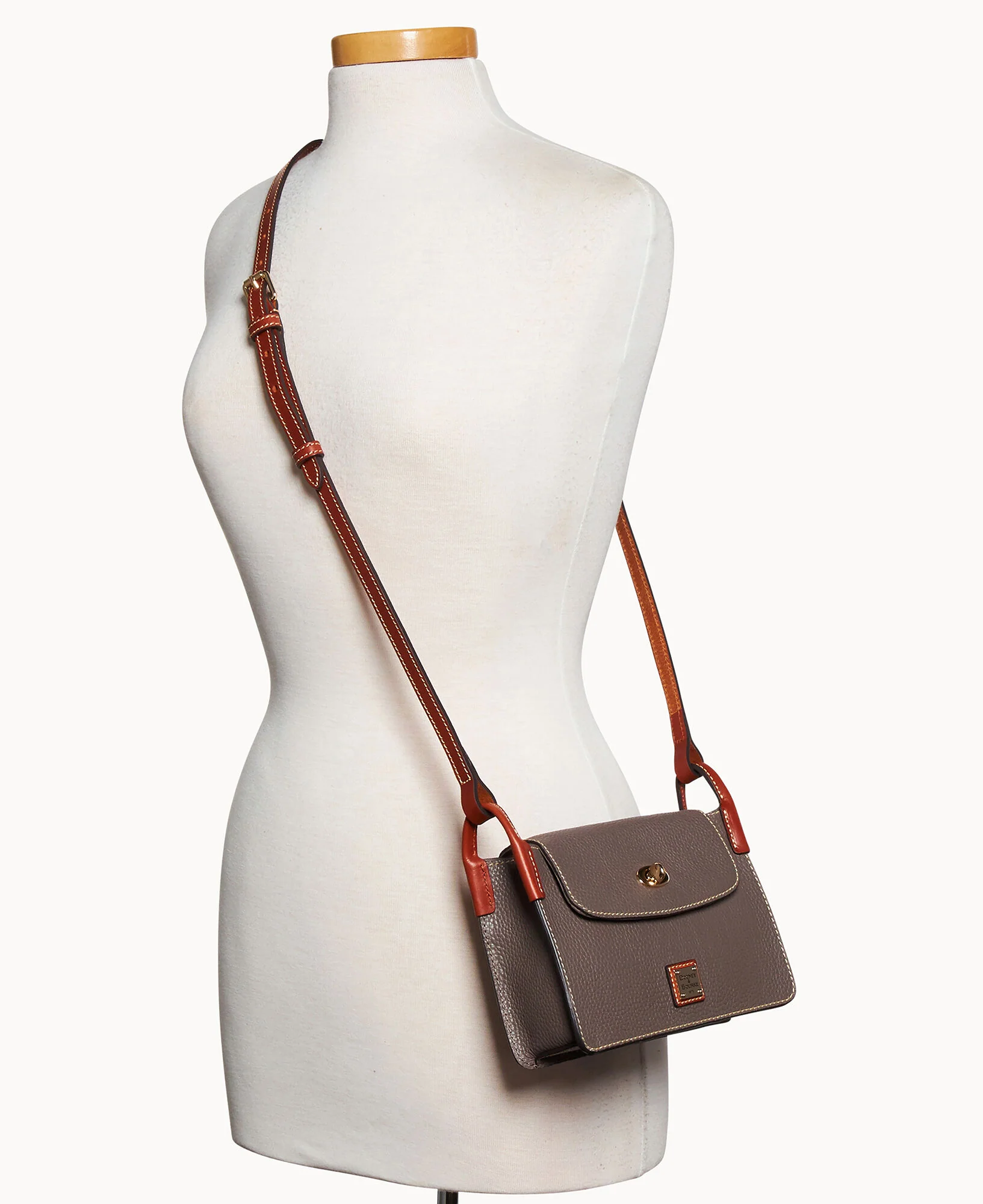 Pebble Grain Pinky Bag - Image 35