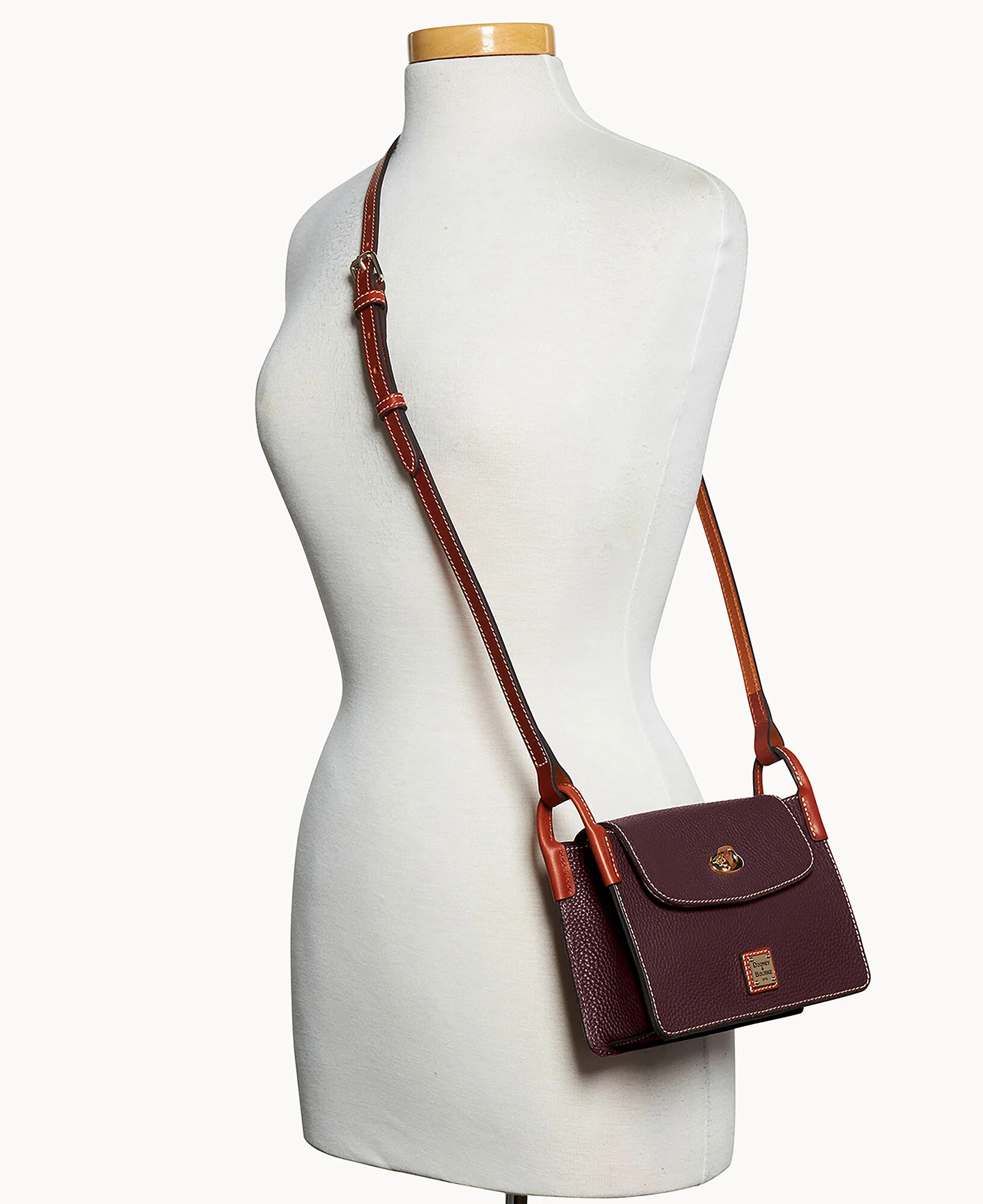 Pebble Grain Pinky Bag - Image 50