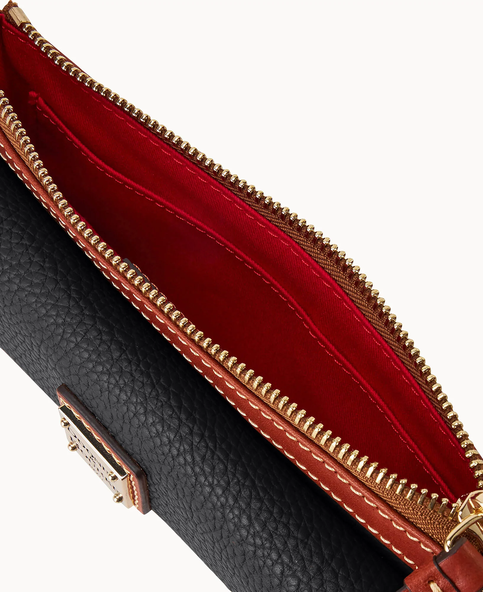 Pebble Grain Pocket Wristlet - Image 21