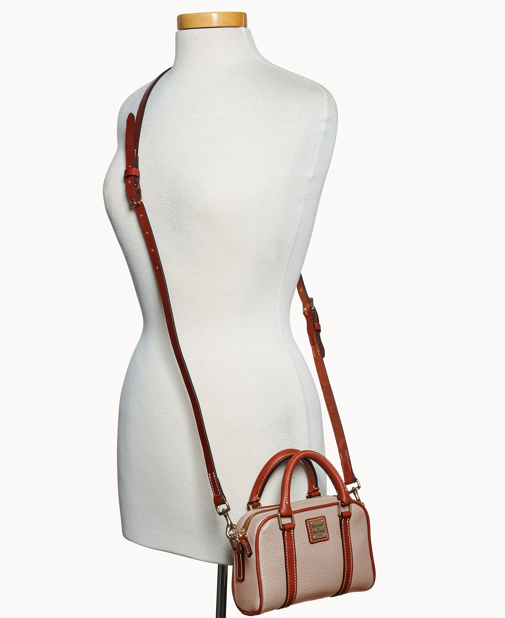 Pebble Grain Satchel 20 - Image 32