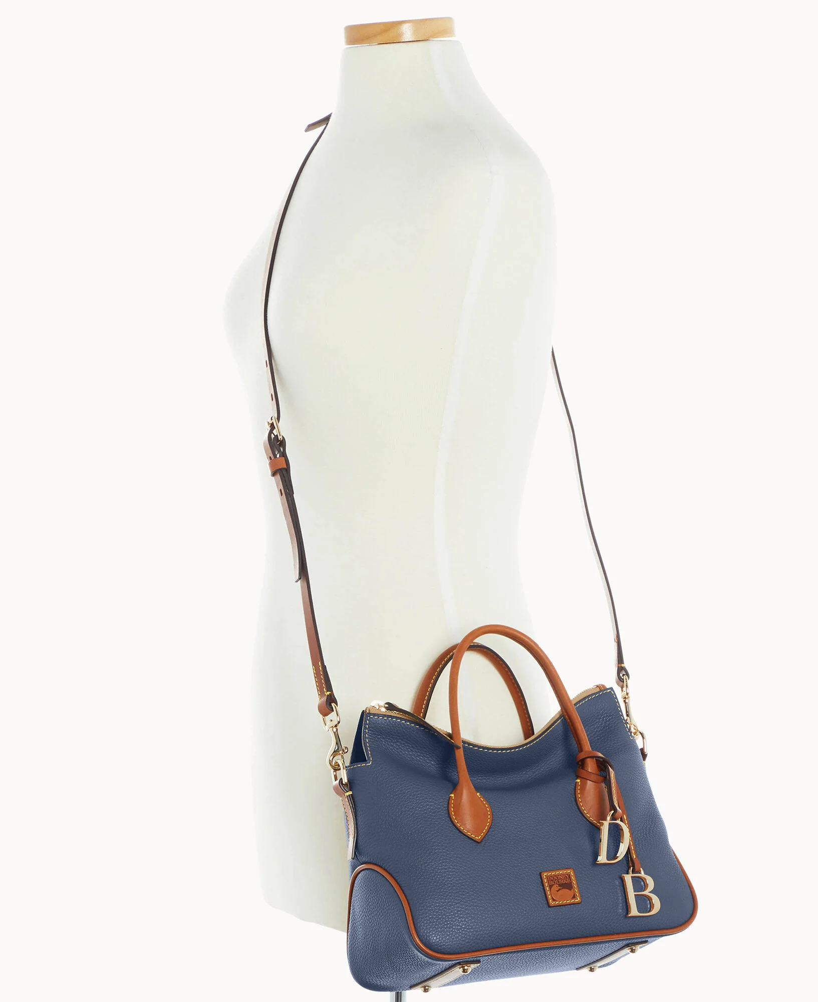 Pebble Grain Satchel - Image 39
