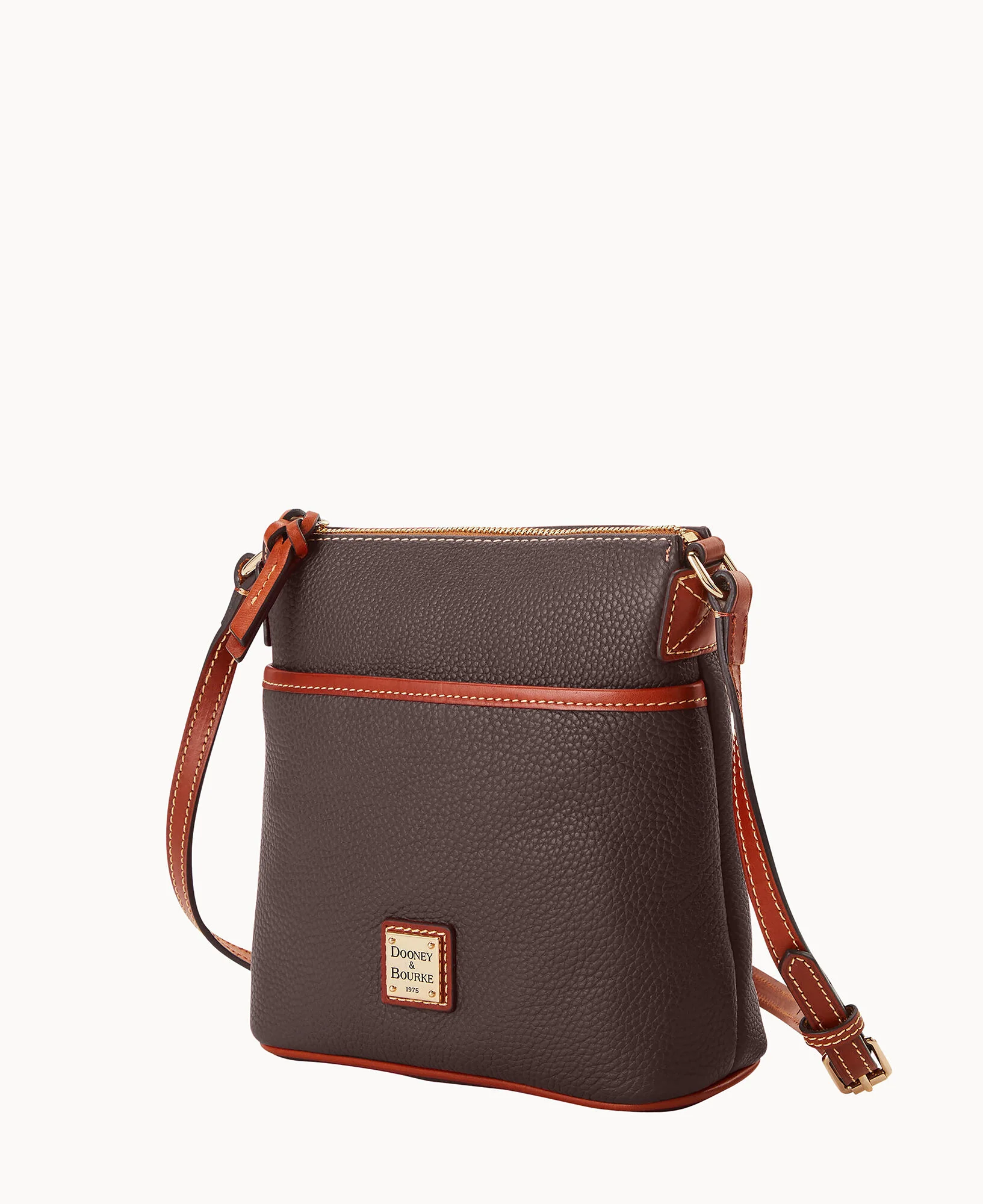 Pebble Grain Small Everyday Crossbody - Image 2