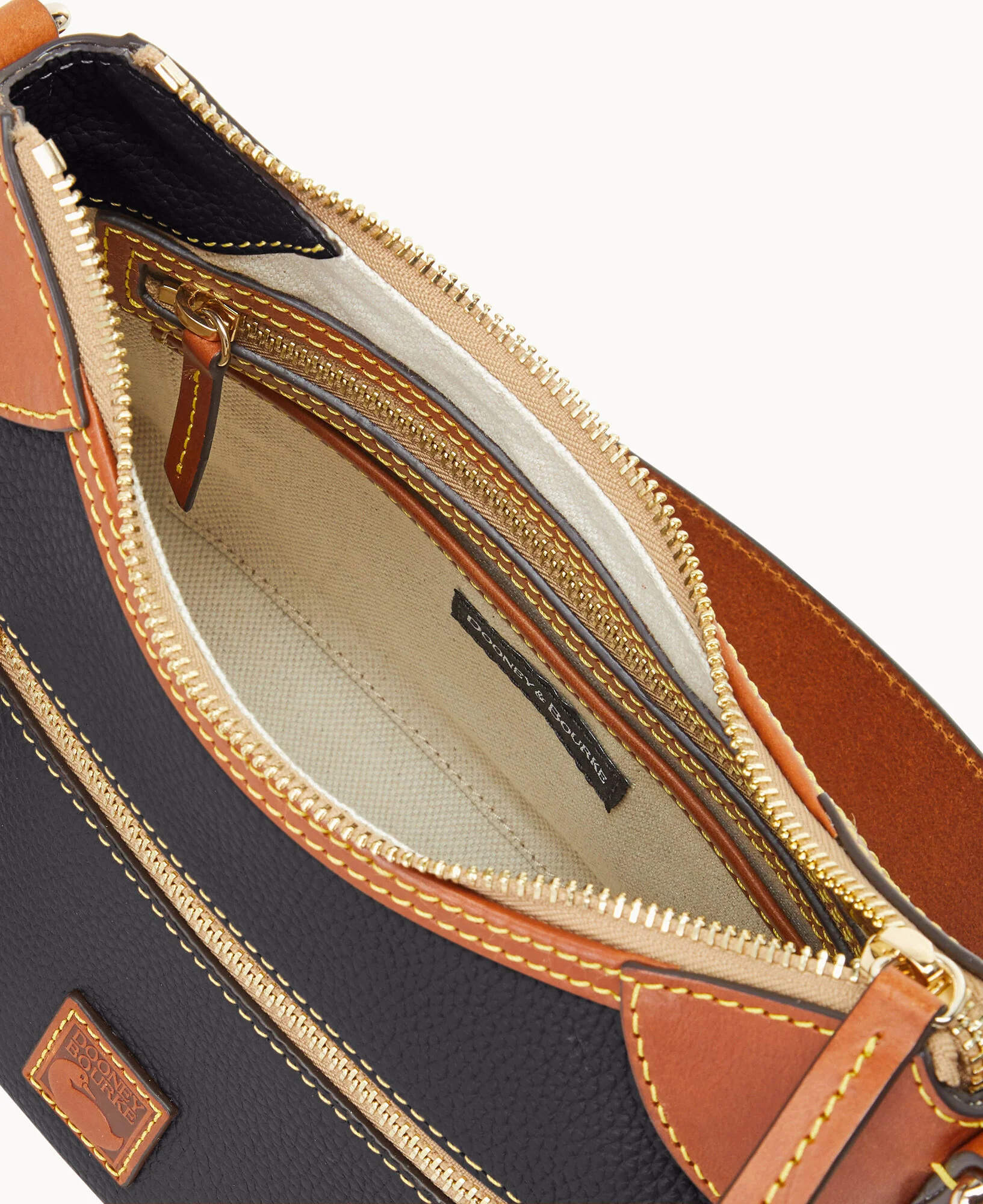 Pebble Grain Small Hobo - Image 35