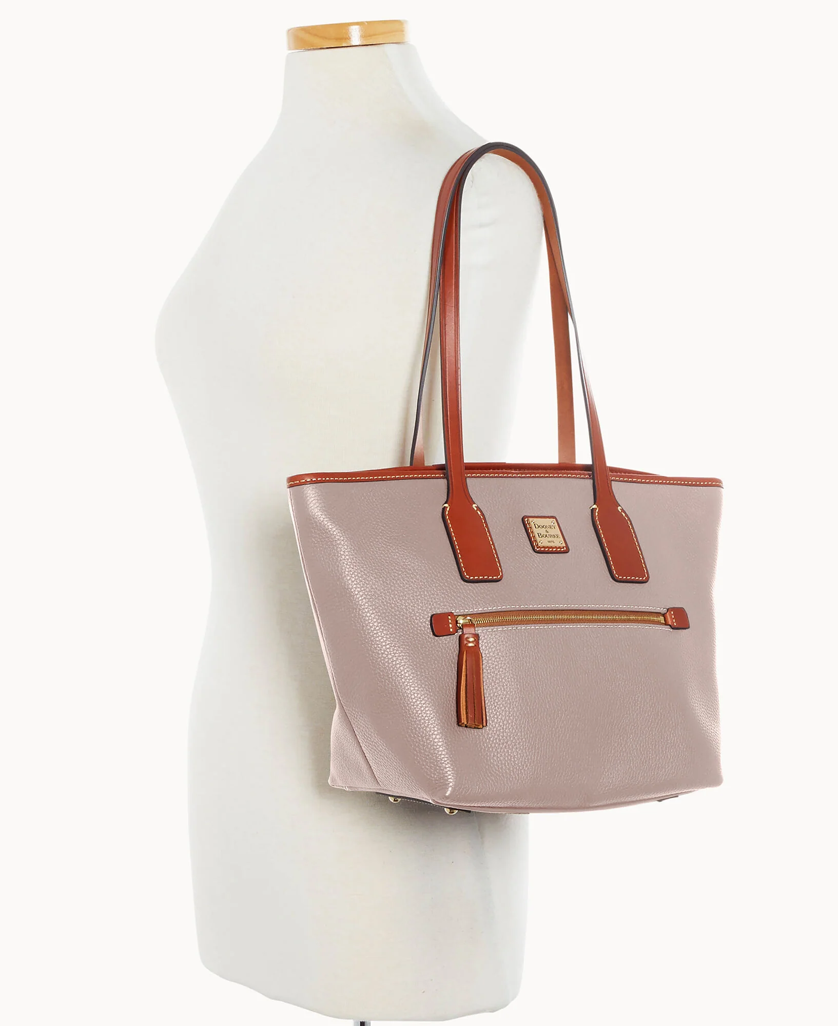 Pebble Grain Small Tote - Image 64