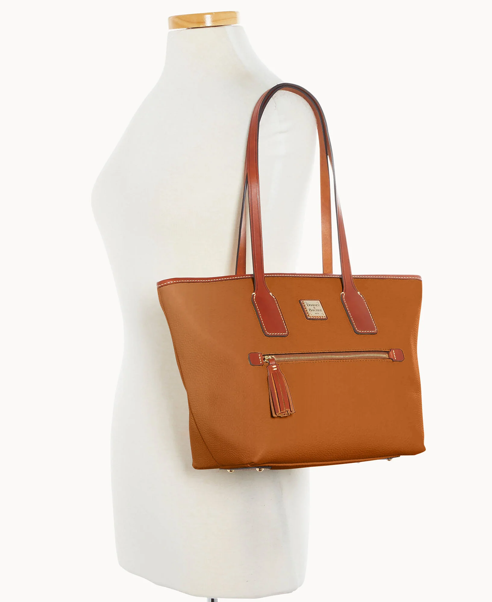 Pebble Grain Small Tote - Image 72