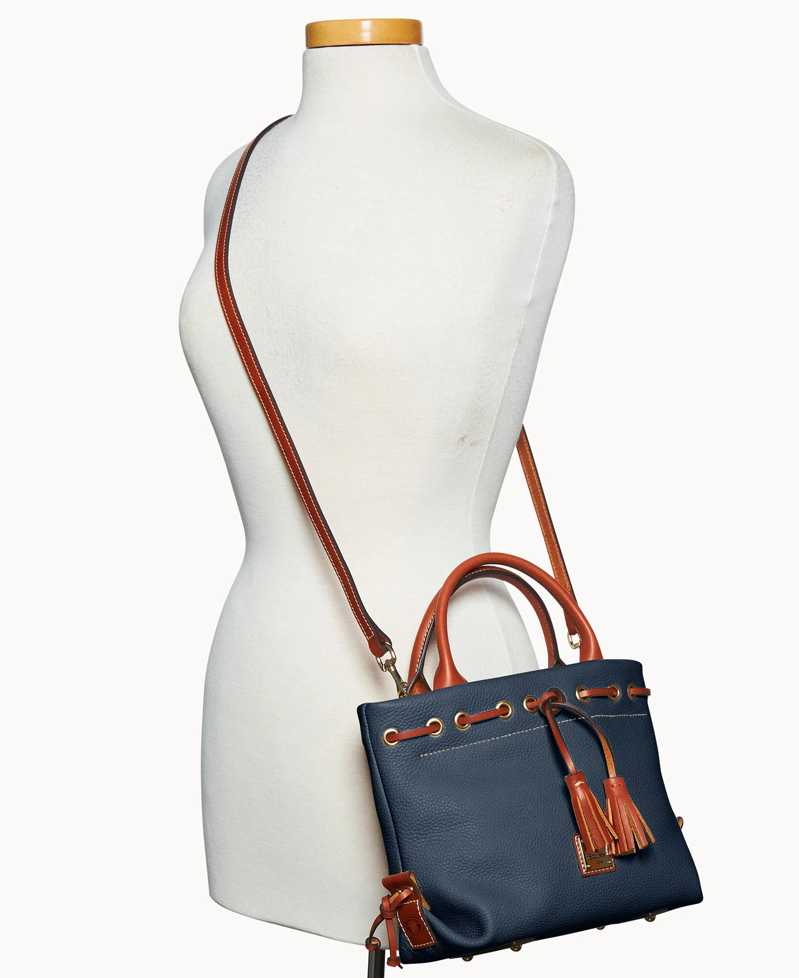 Pebble Grain Tassel Tote - Image 36