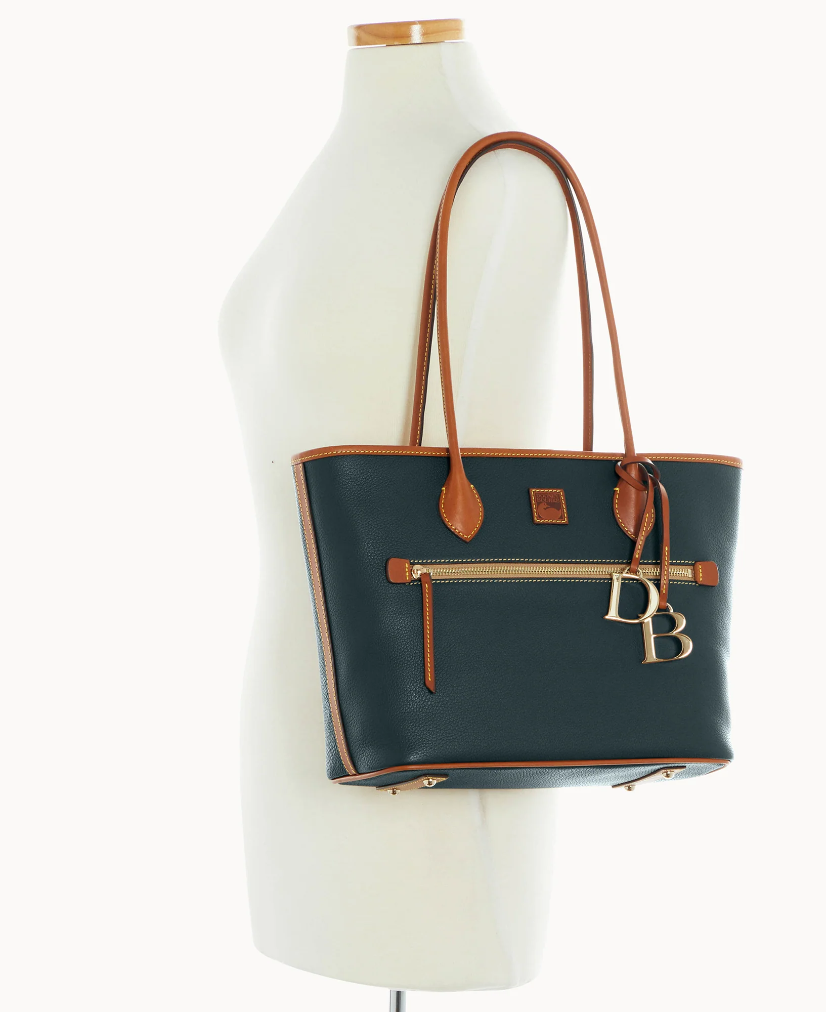 Pebble Grain Tote - Image 64