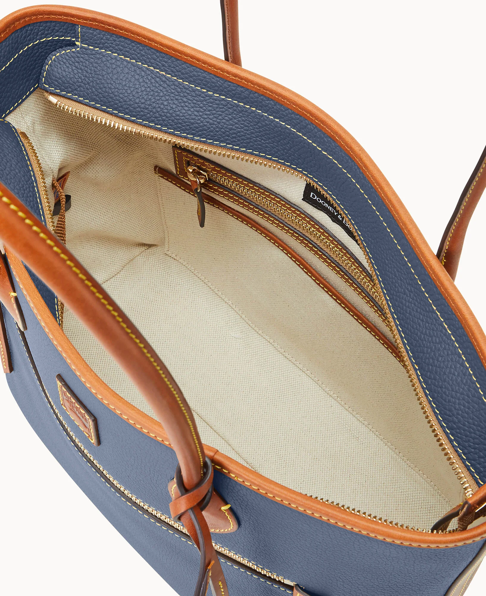 Pebble Grain Tote - Image 71