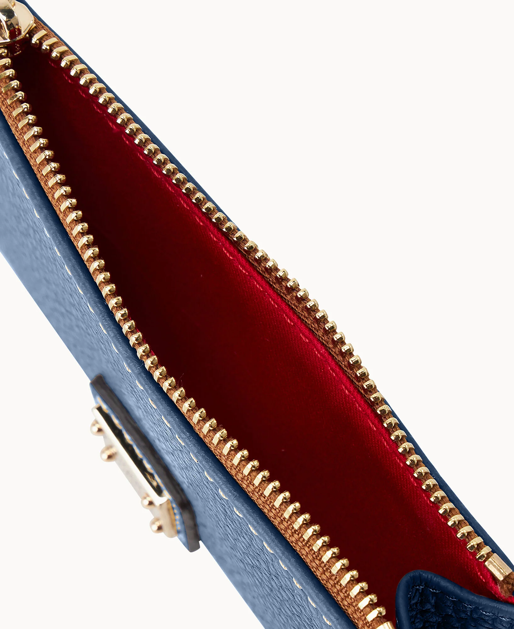 Pebble Grain Zip Credit Card Case - Image 36