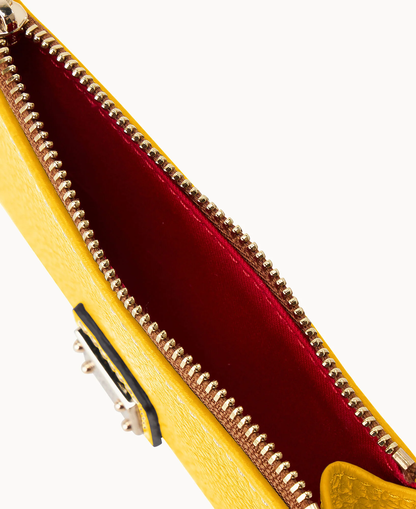 Pebble Grain Zip Credit Card Case - Image 45