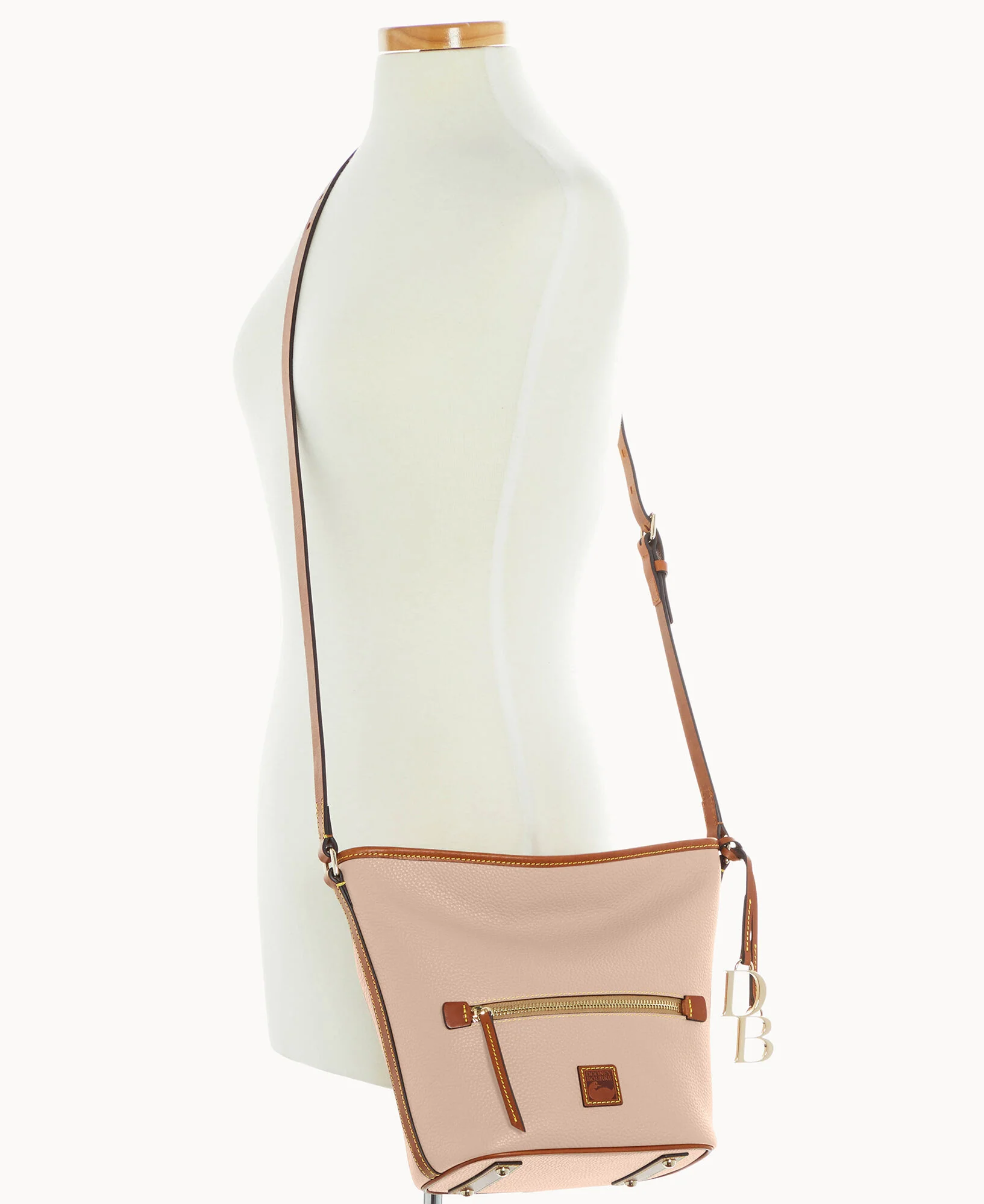 Pebble Grain Zip Sac - Image 100