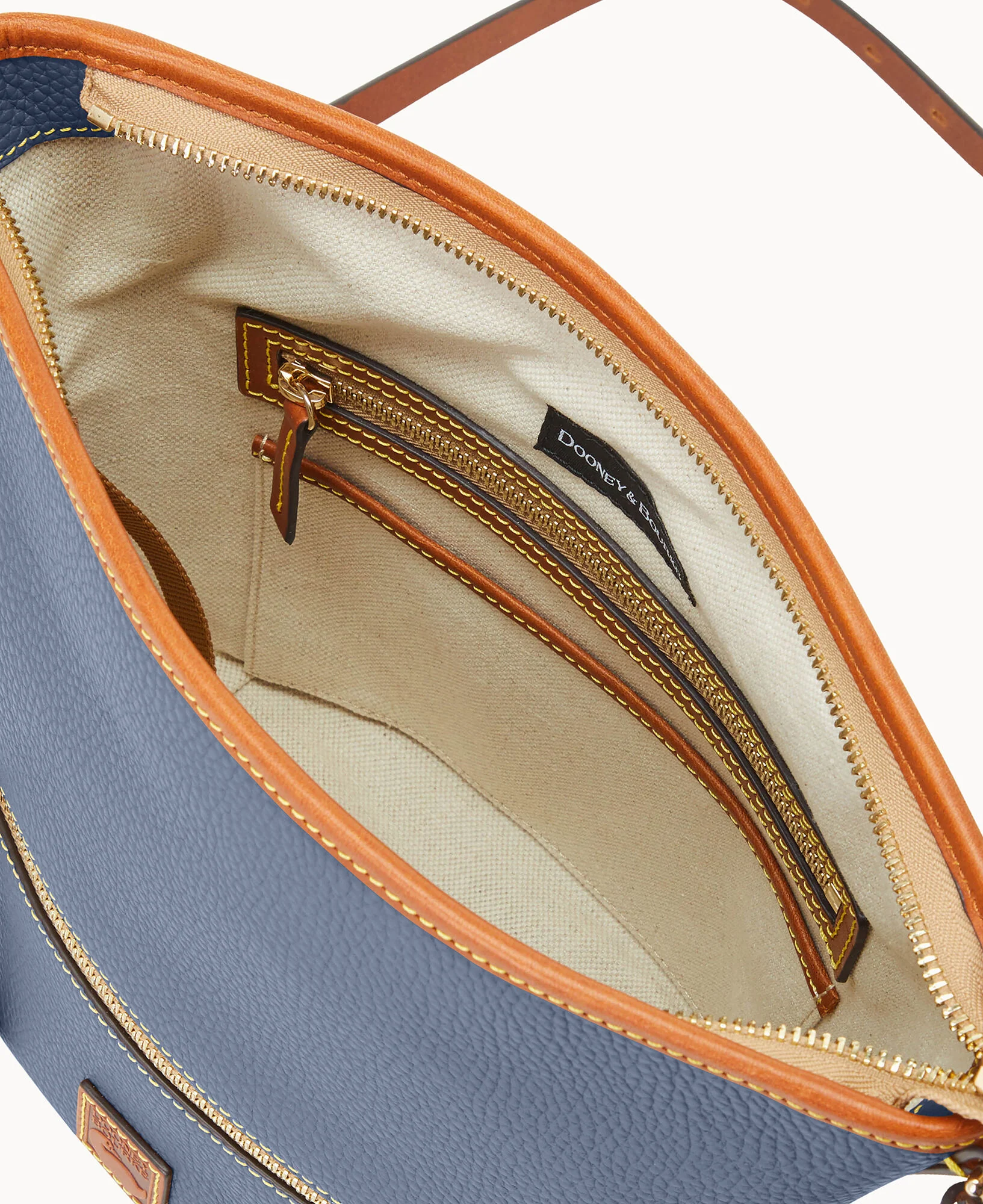 Pebble Grain Zip Sac - Image 43