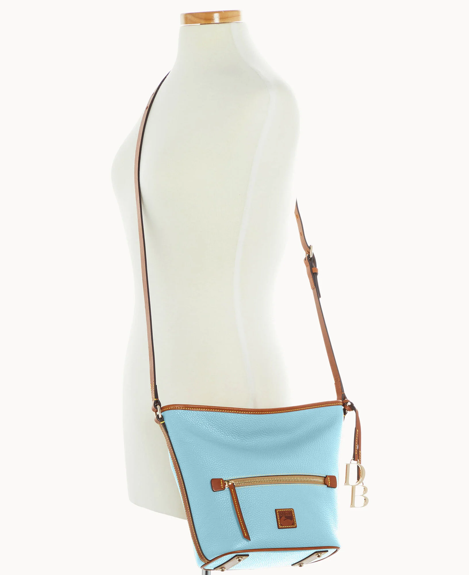 Pebble Grain Zip Sac - Image 96