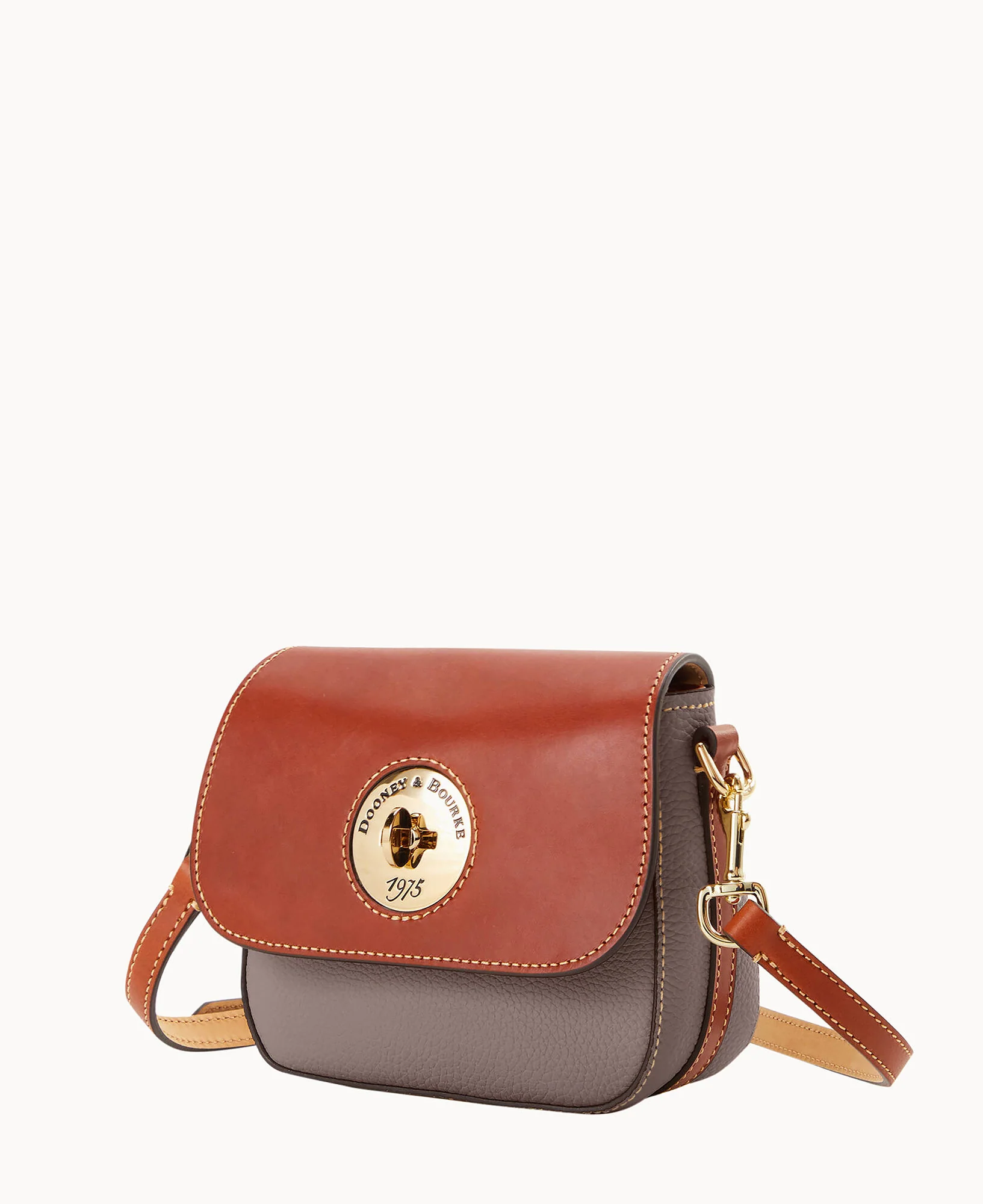 Pebble Turnlock Flap Saddle - Image 72