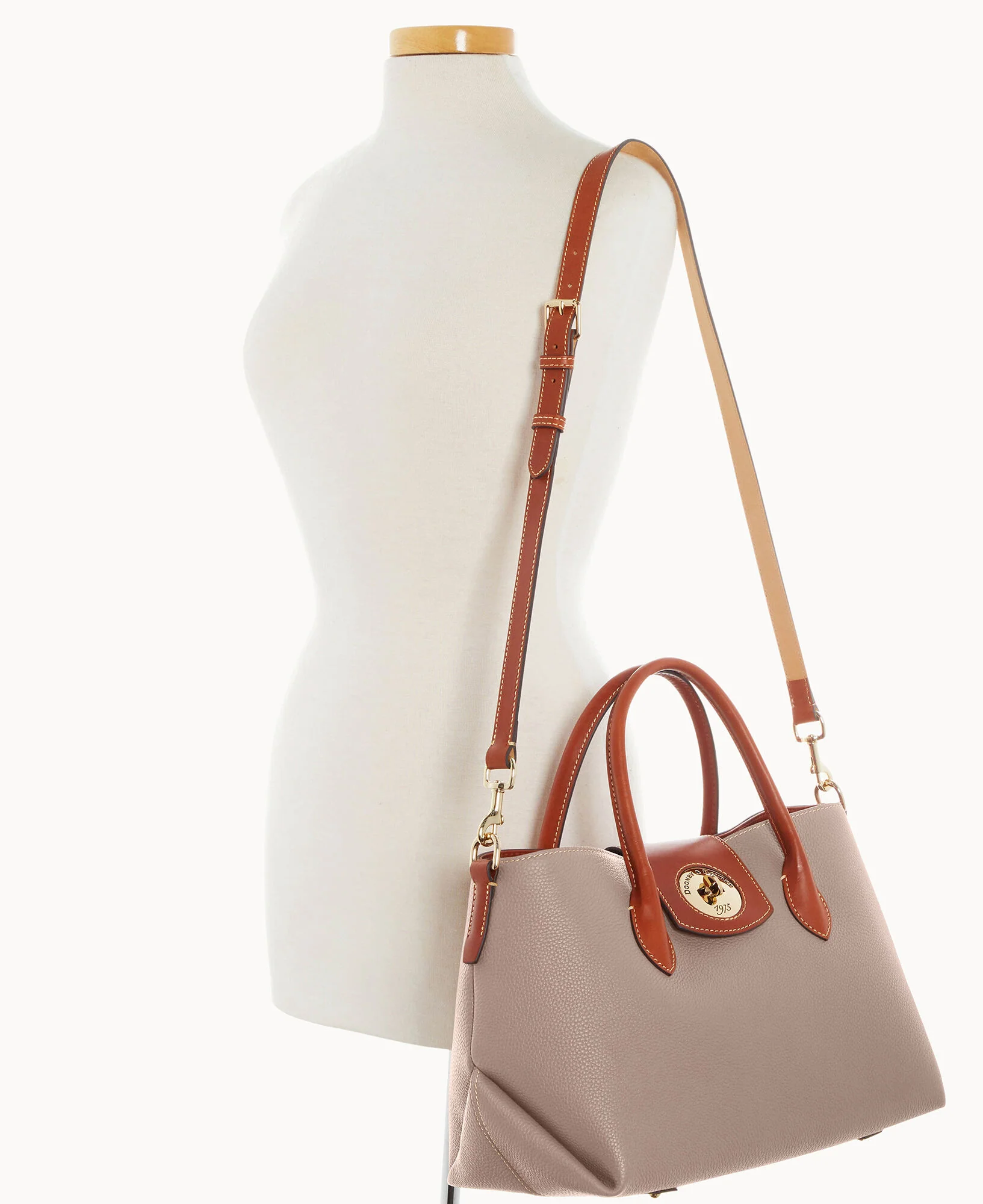 Pebble Turnlock Handle Tote 30 - Image 35