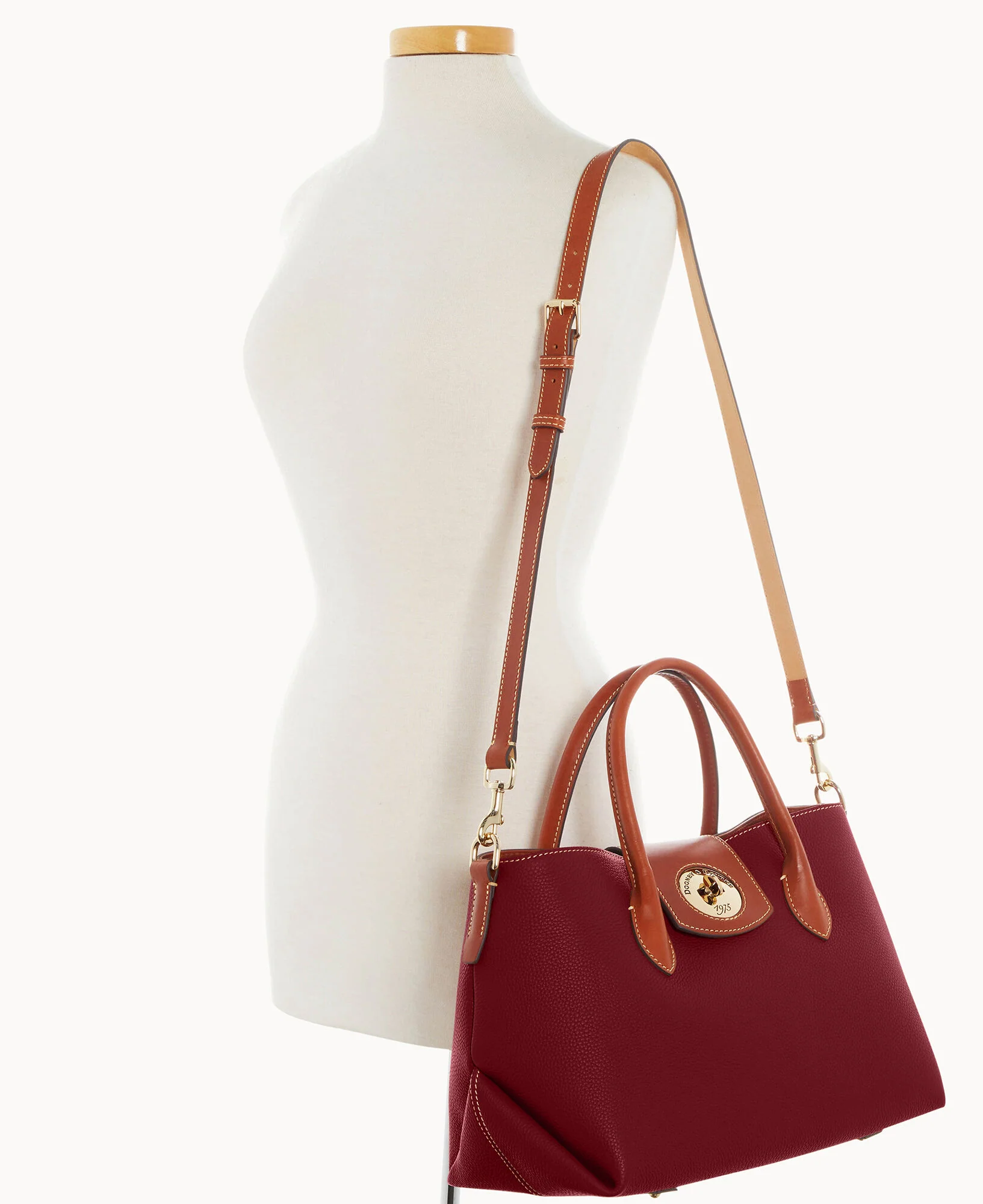 Pebble Turnlock Handle Tote 30 - Image 40
