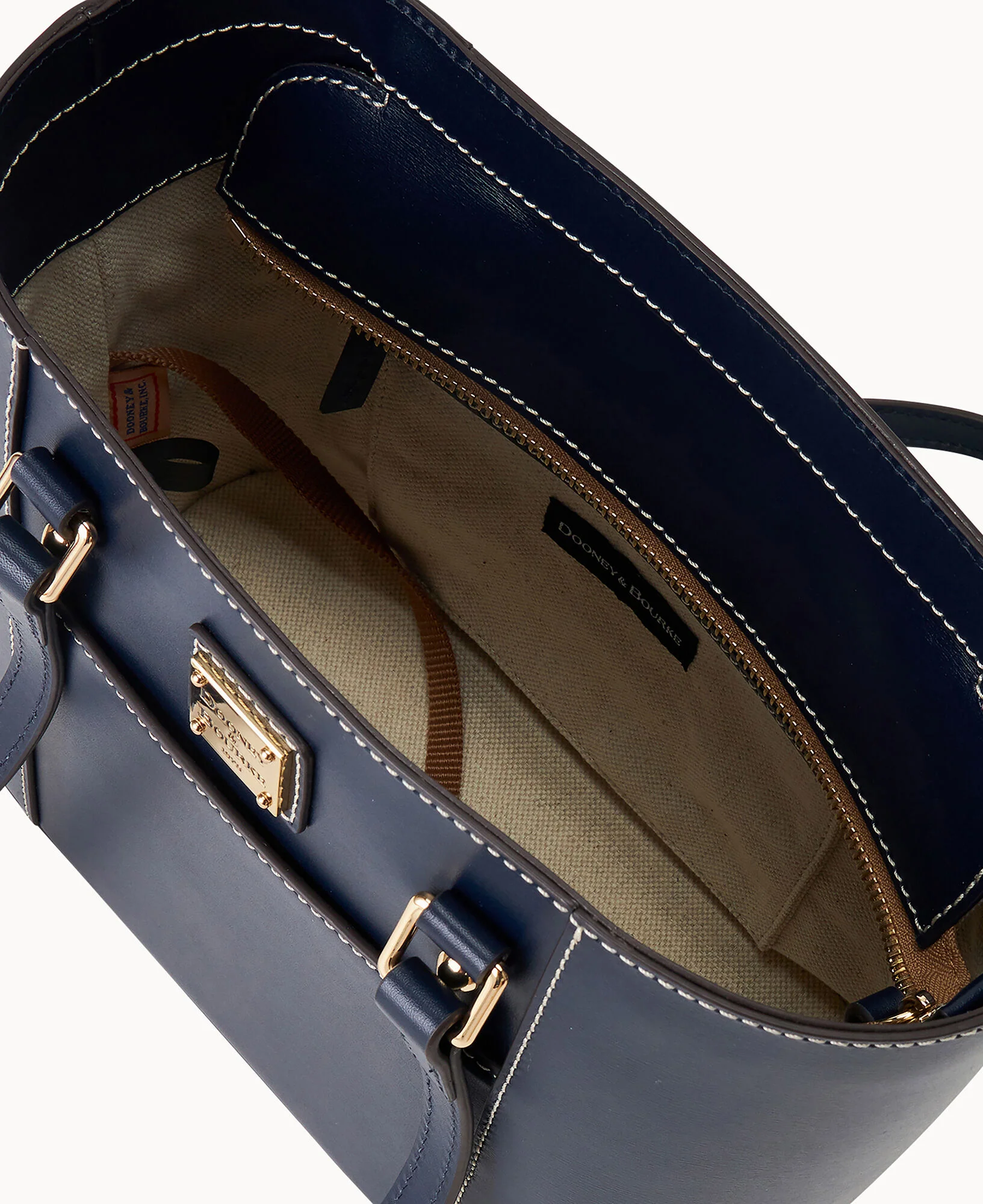 Penrose Pocket Tote 25 - Image 63