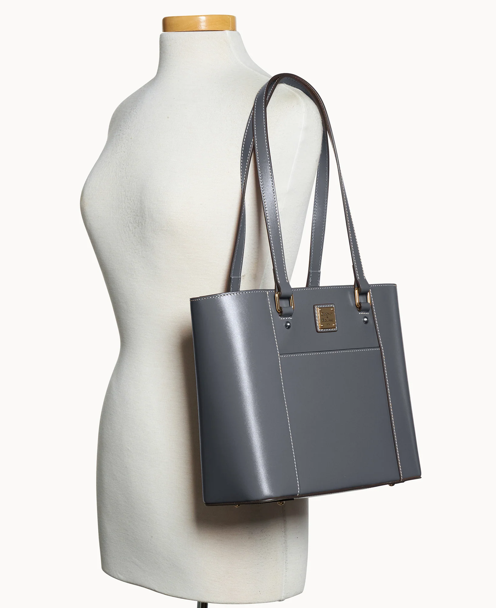 Penrose Pocket Tote 30 - Image 45