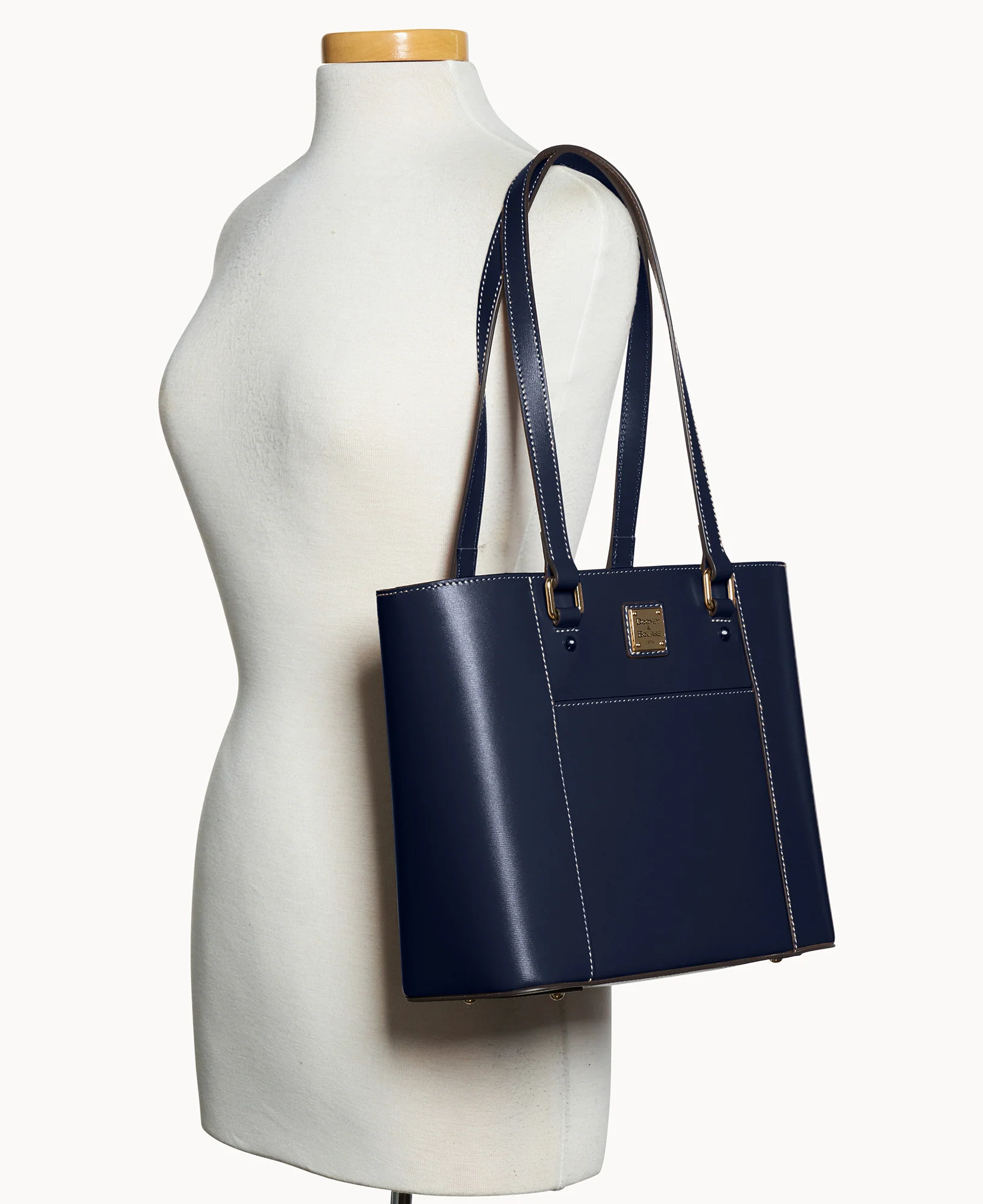 Penrose Pocket Tote 30 - Image 75