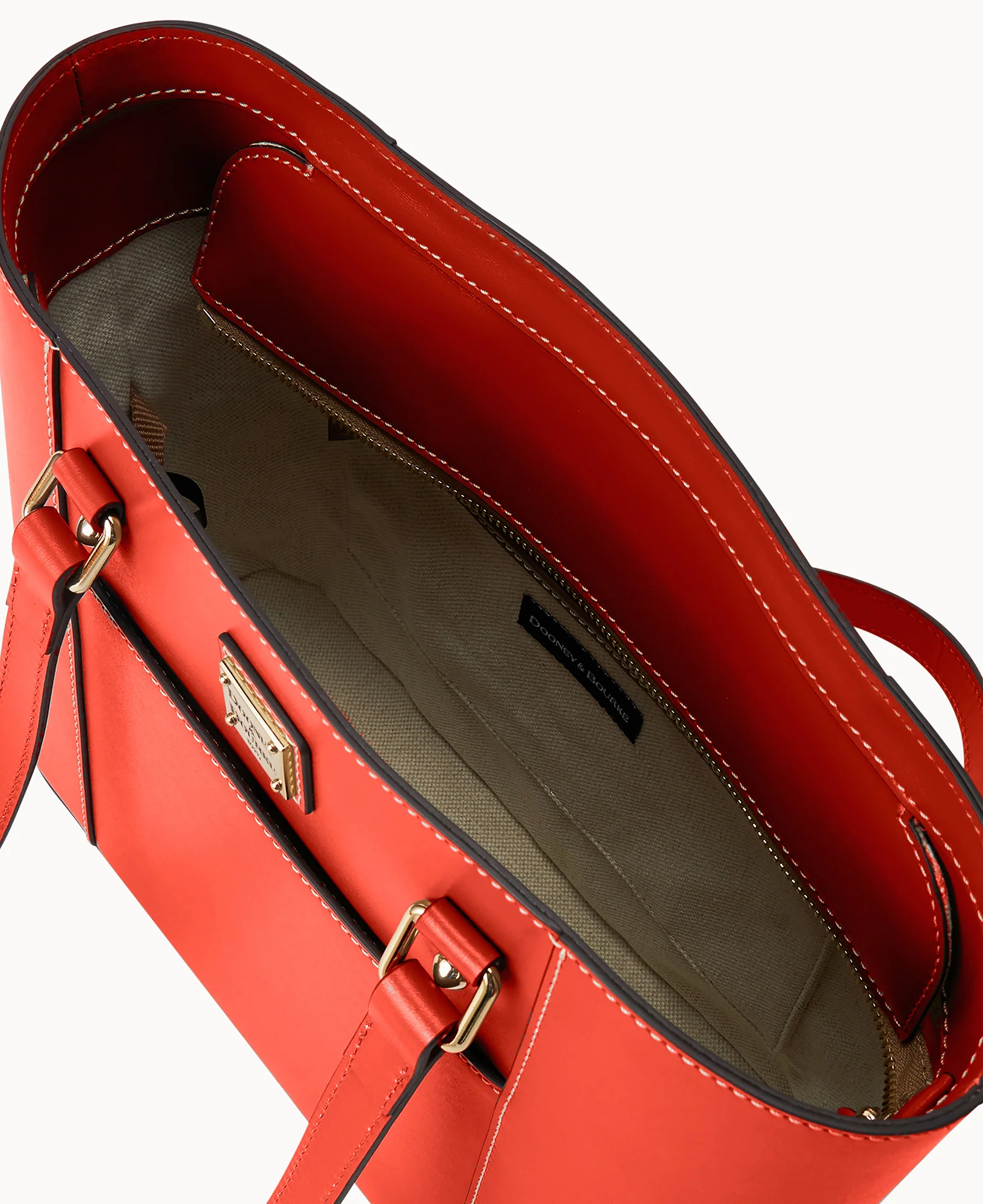 Penrose Pocket Tote 30 - Image 98