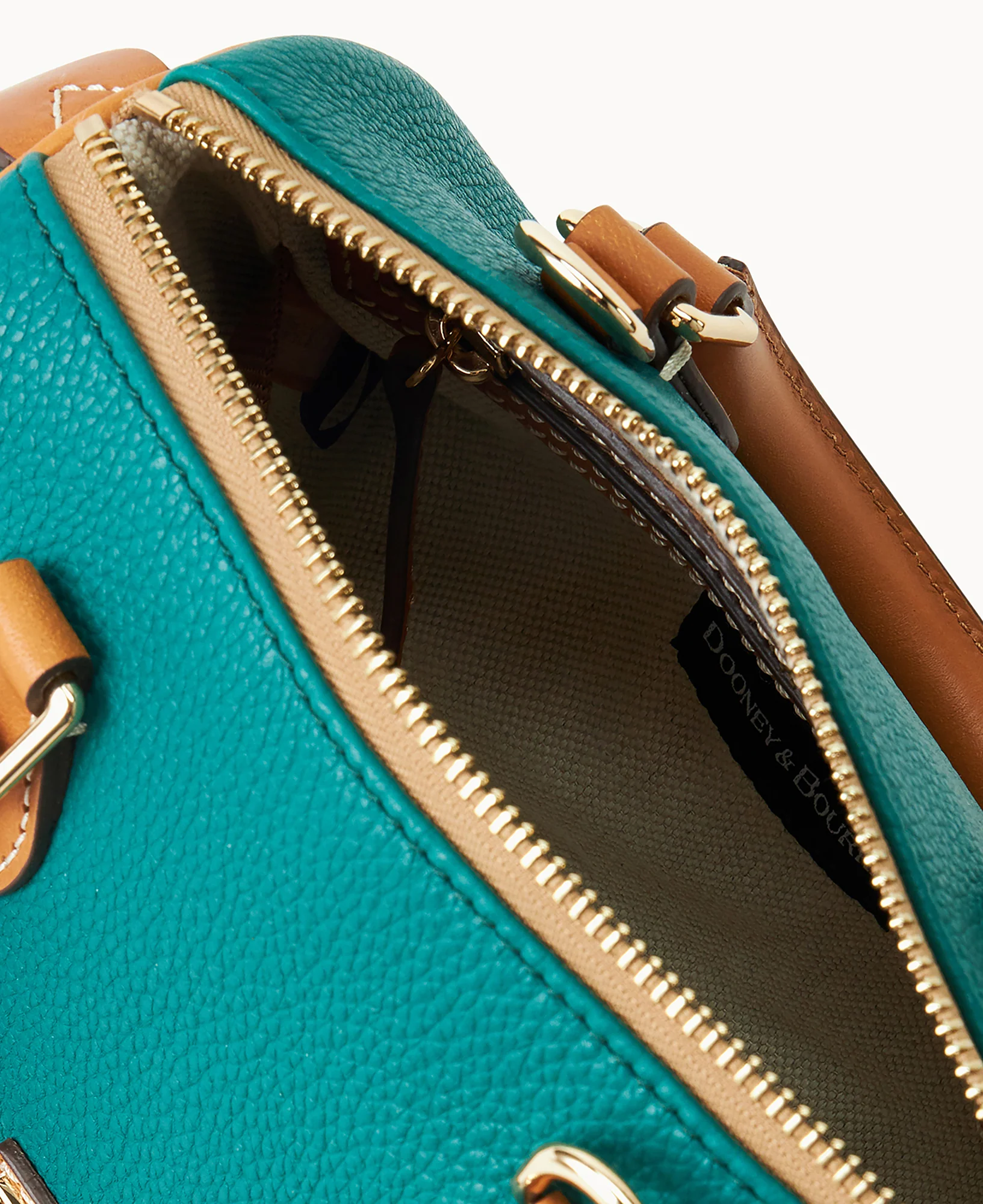 Sorrento Barrel Satchel 20 - Image 31