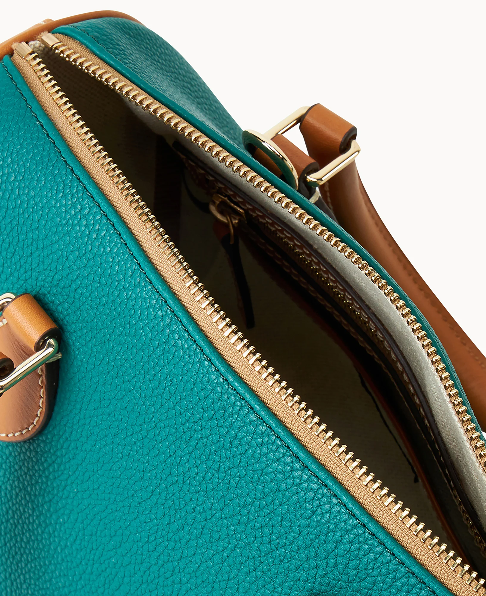 Sorrento Barrel Satchel 25 - Image 31